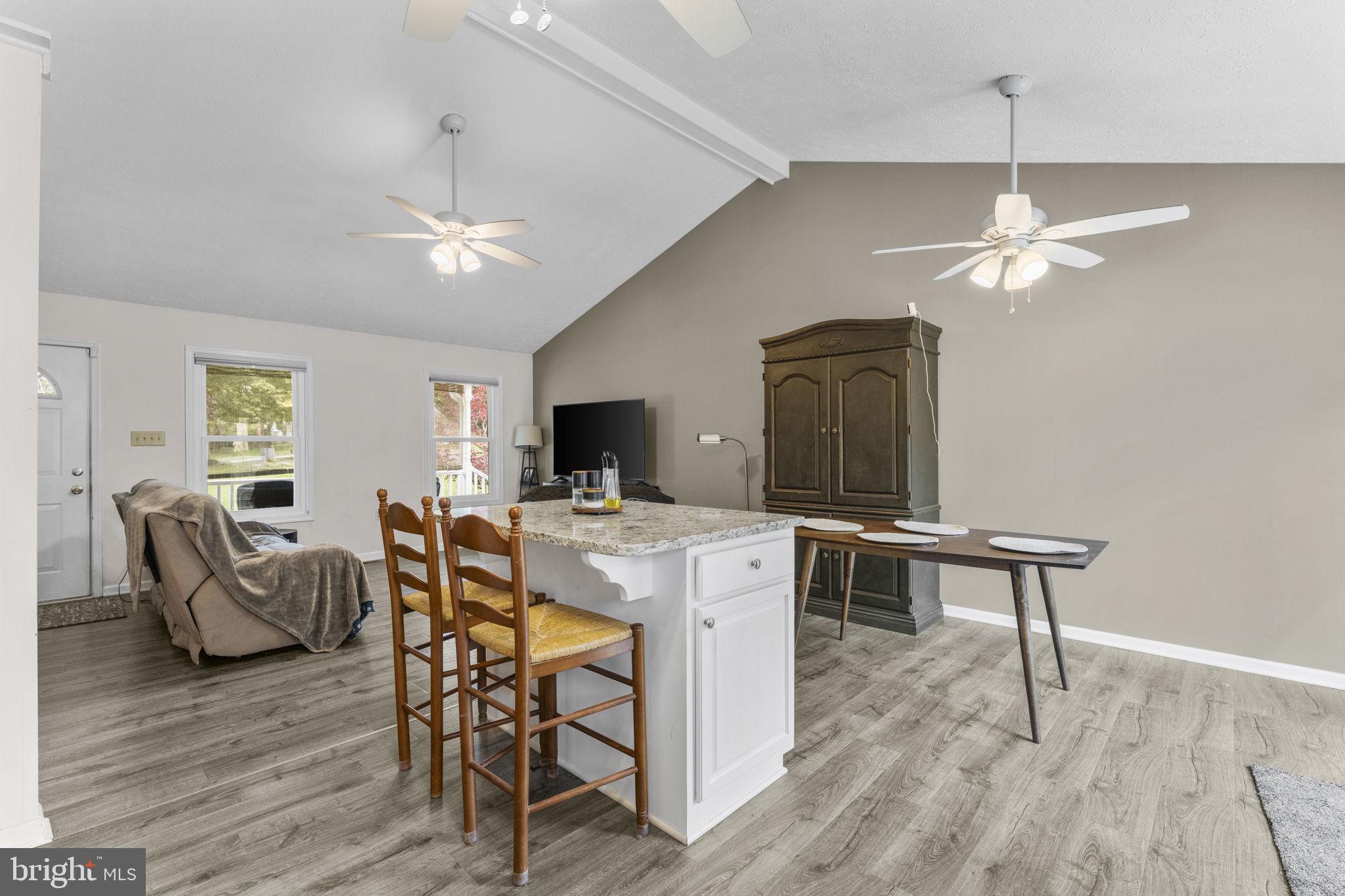 SPRING VALLEY - Residential
