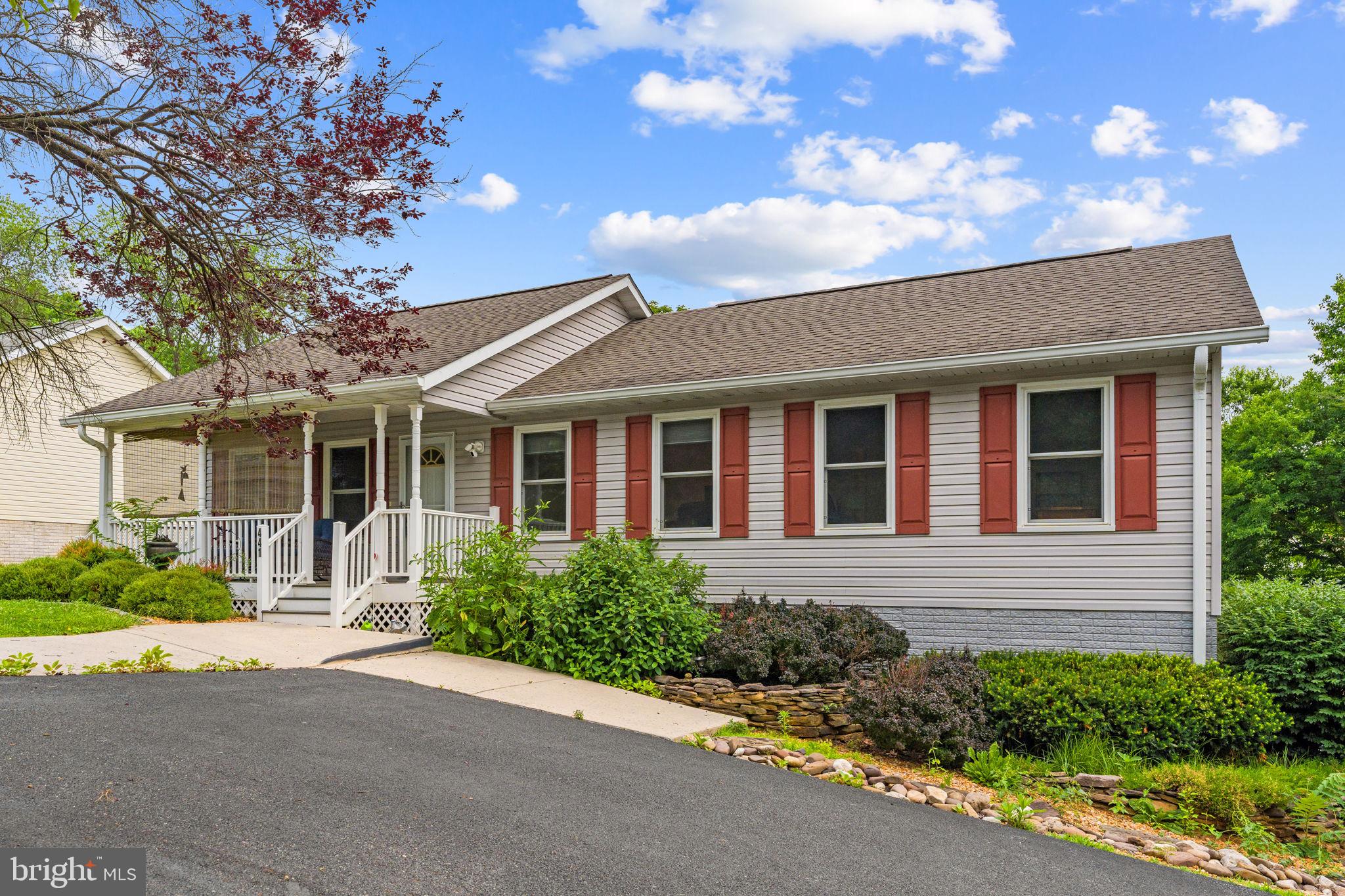 SPRING VALLEY - Residential