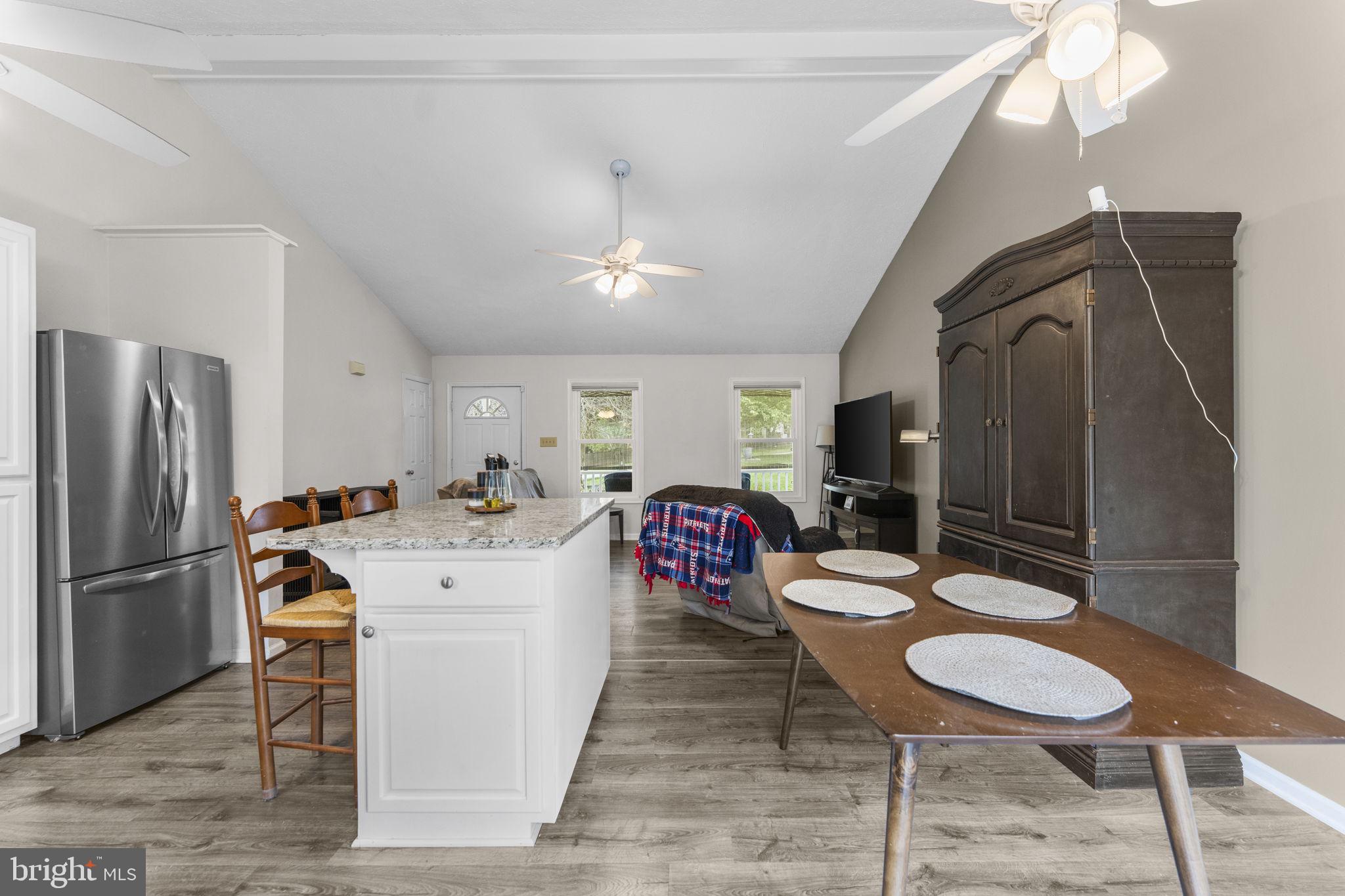 SPRING VALLEY - Residential