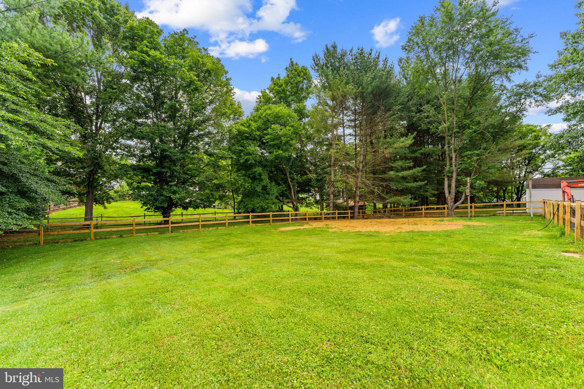 SPRING VALLEY - Residential