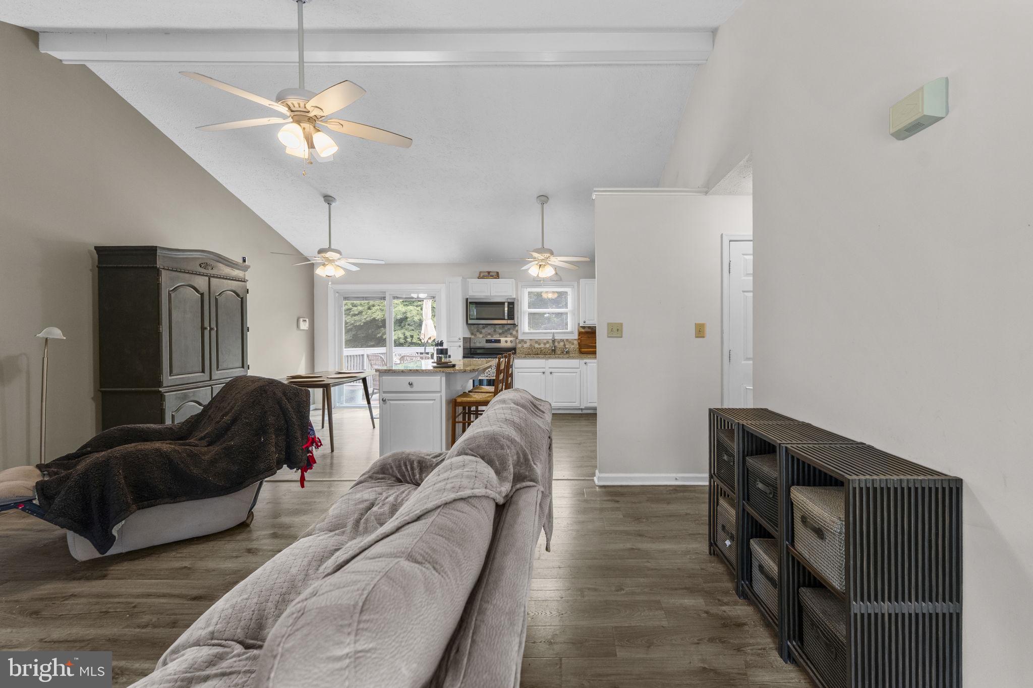 SPRING VALLEY - Residential