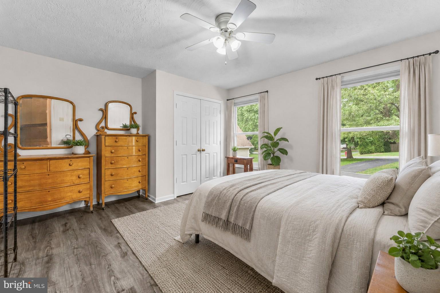 SPRING VALLEY - Residential