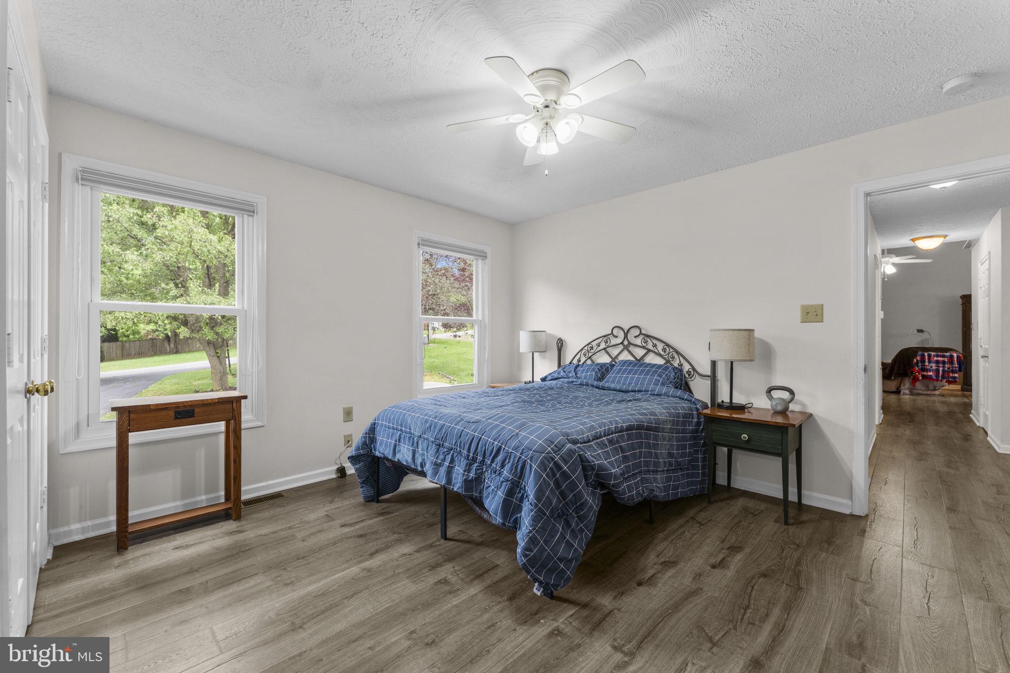 SPRING VALLEY - Residential