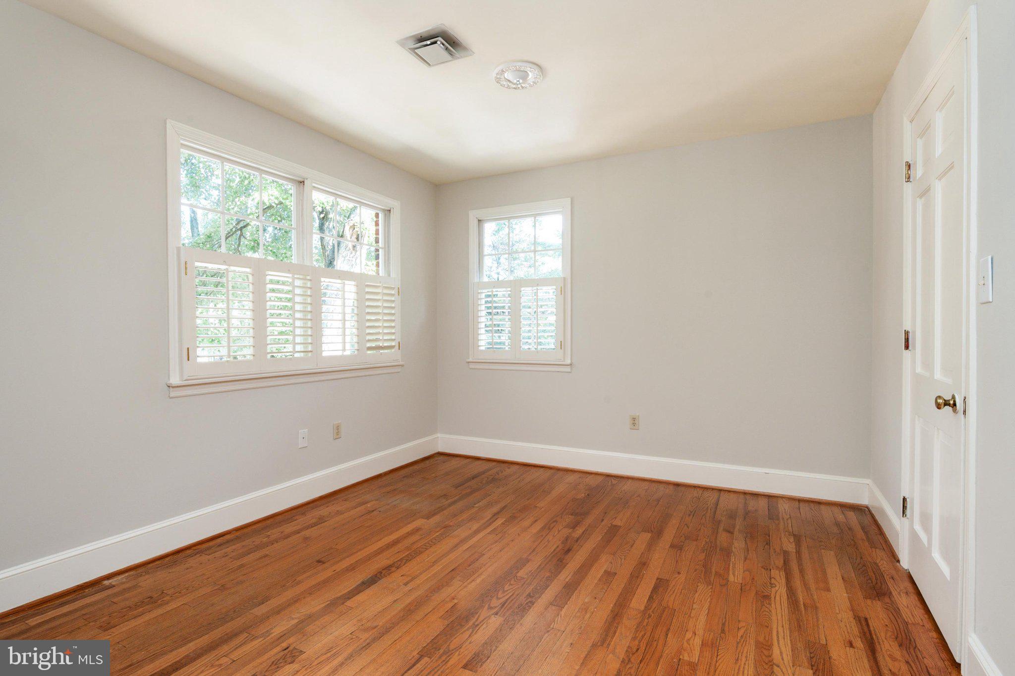 RUGBY HALL ESTATES - Residential
