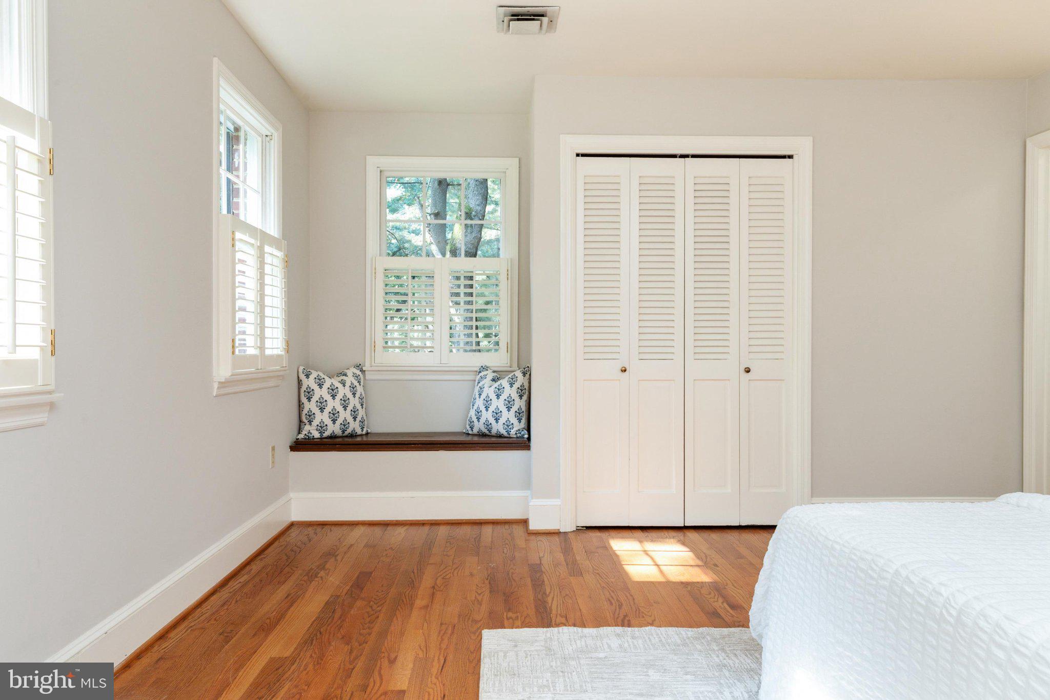RUGBY HALL ESTATES - Residential