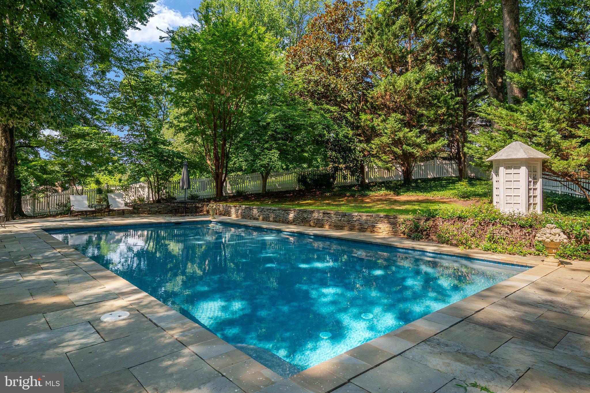 RUGBY HALL ESTATES - Residential