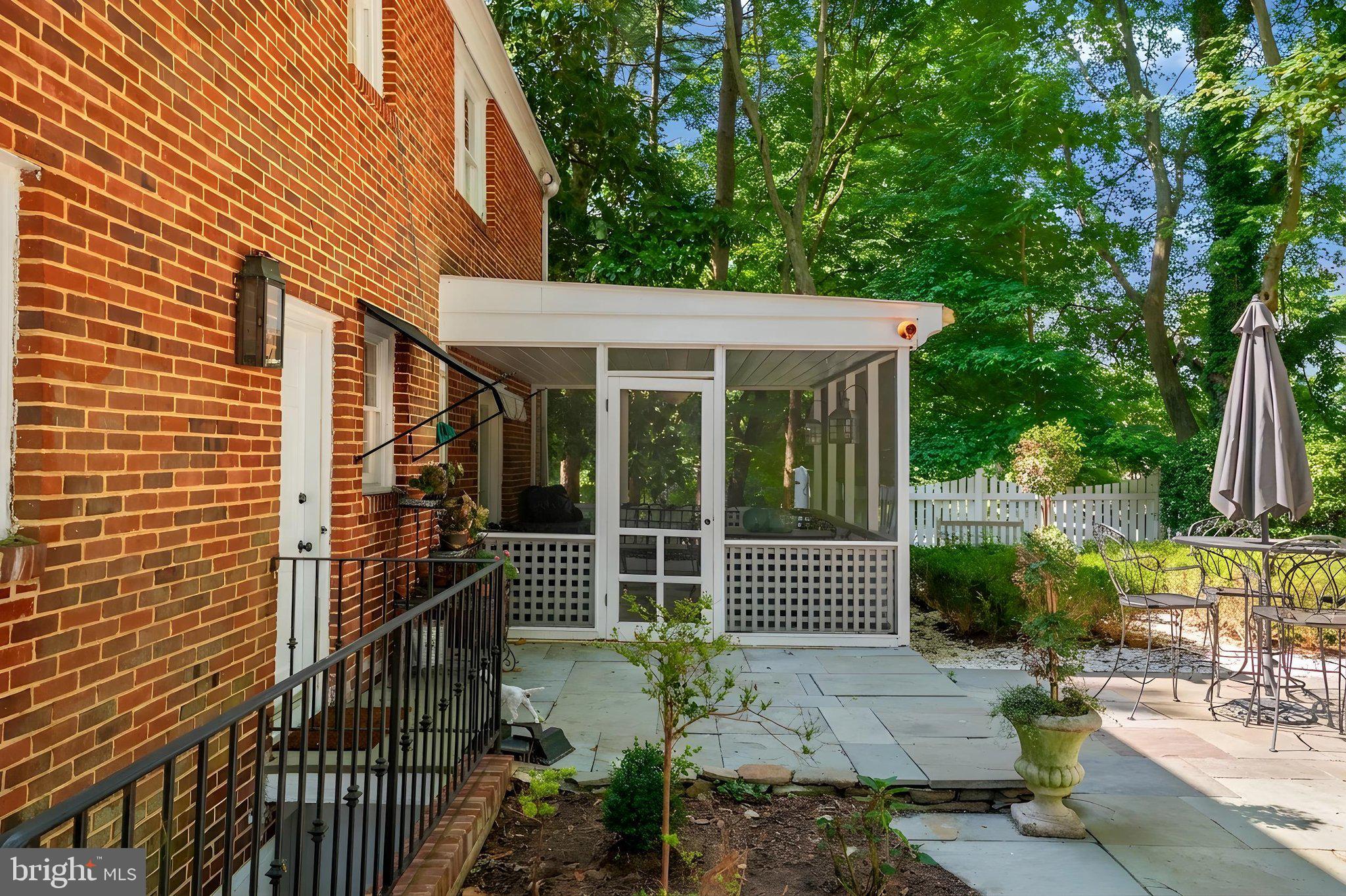RUGBY HALL ESTATES - Residential