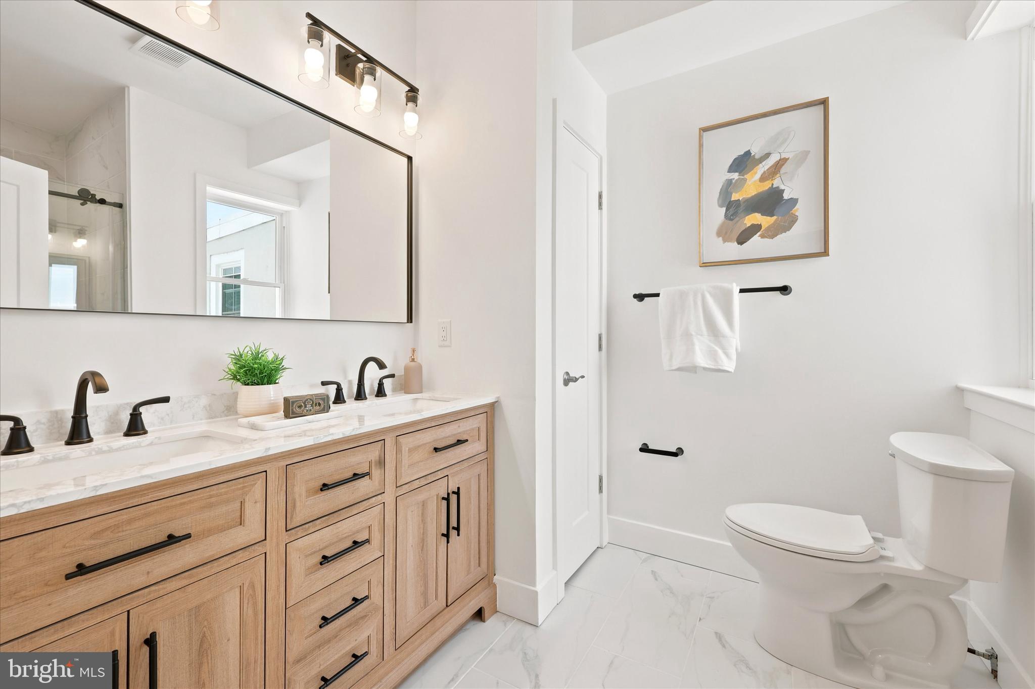 POINT BREEZE - Residential