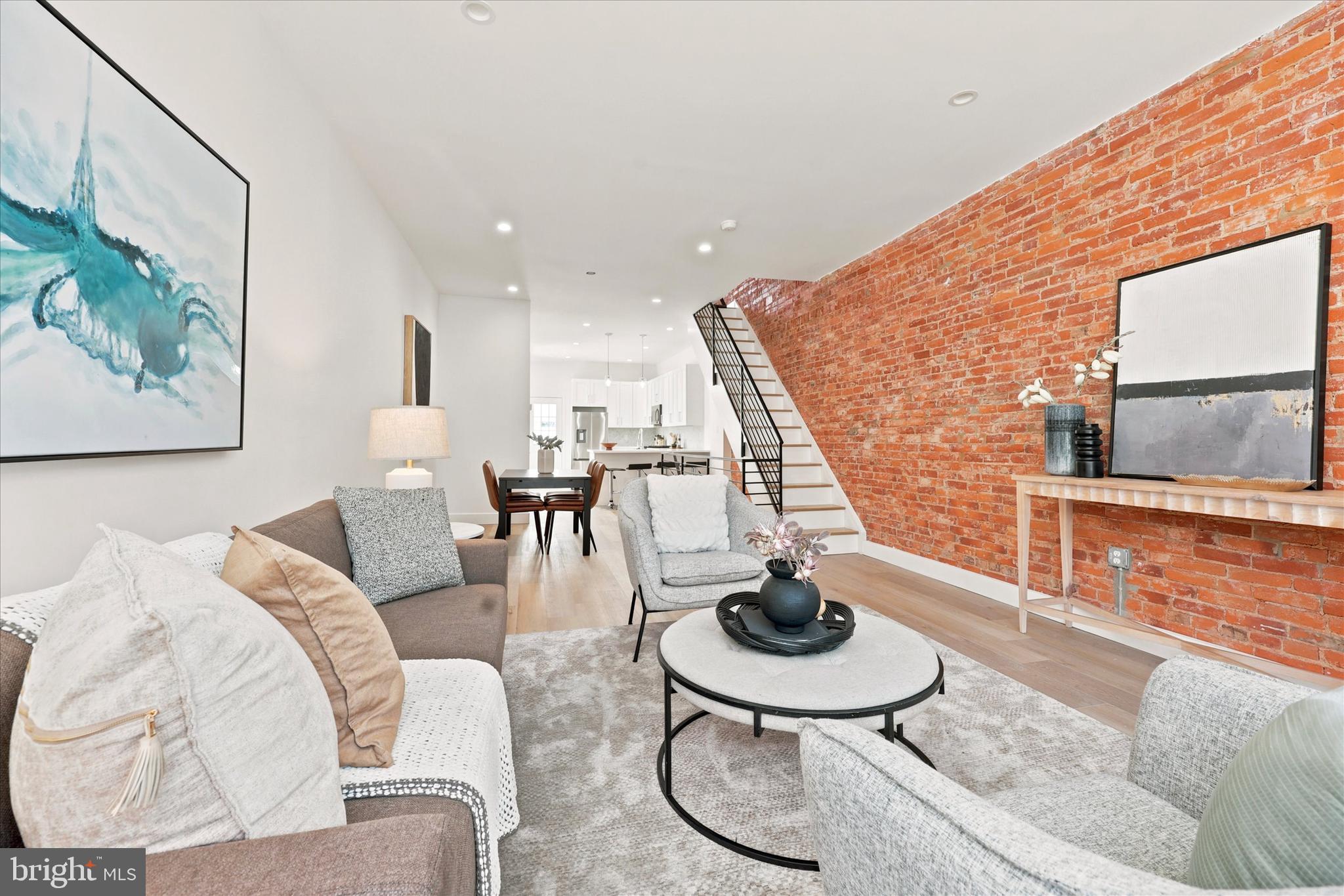 POINT BREEZE - Residential