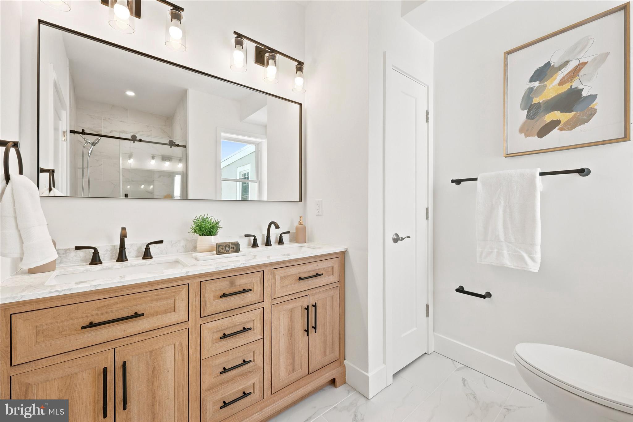 POINT BREEZE - Residential