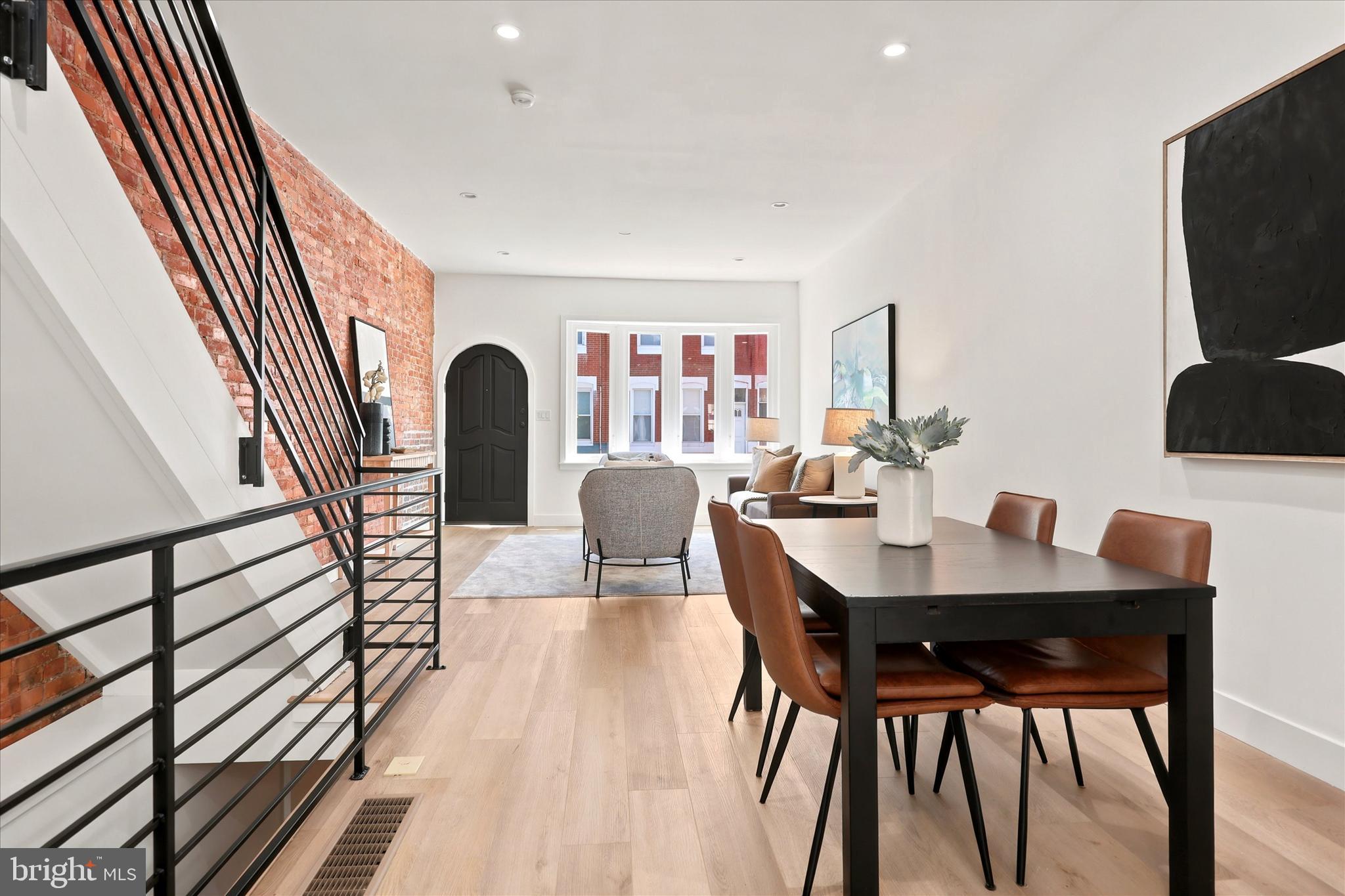 POINT BREEZE - Residential