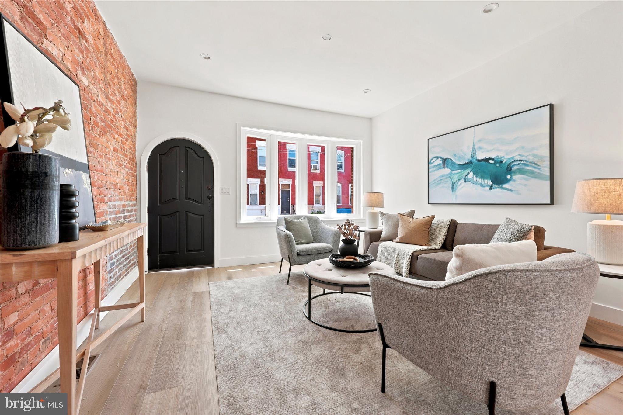 POINT BREEZE - Residential