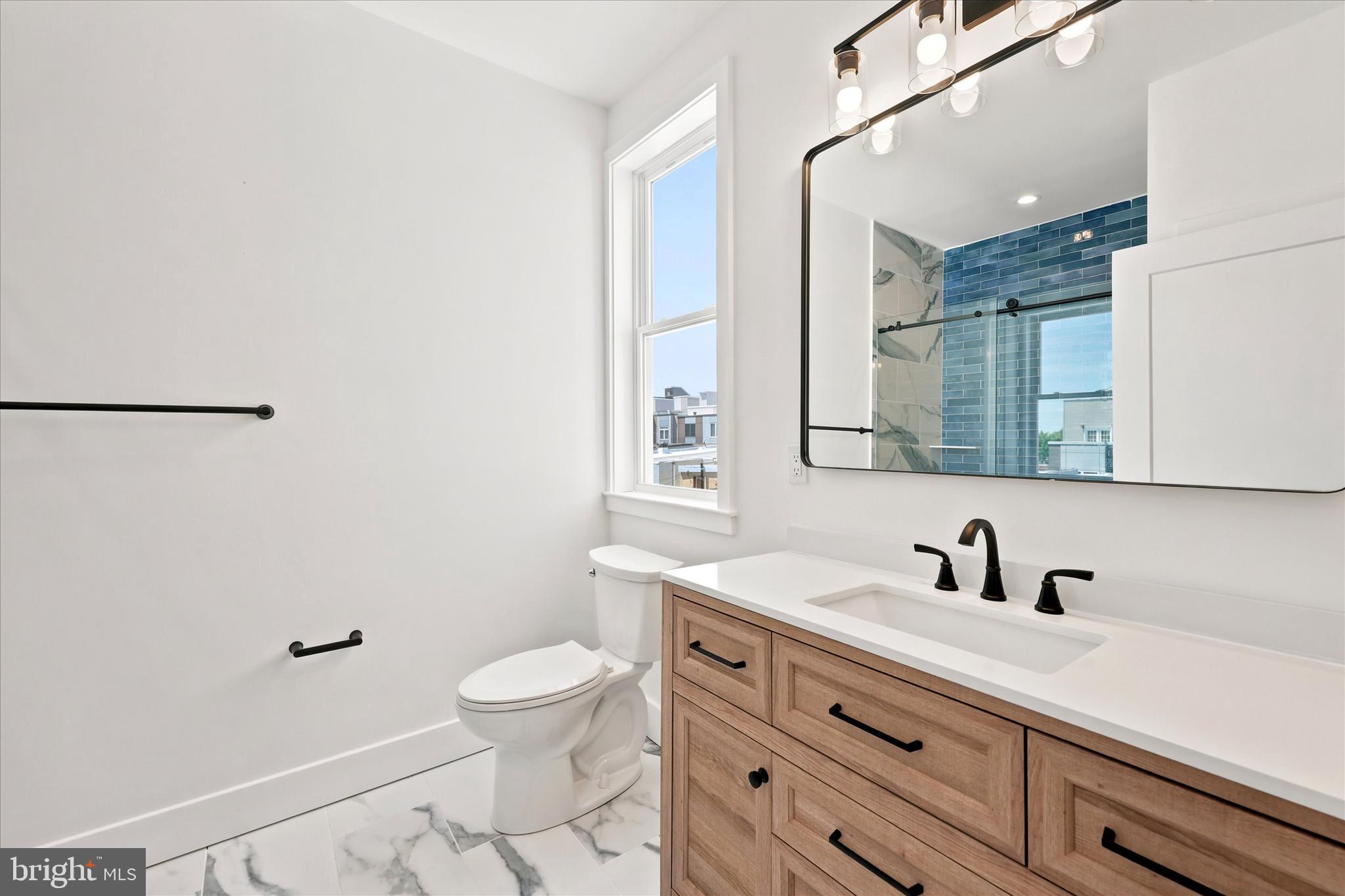 POINT BREEZE - Residential