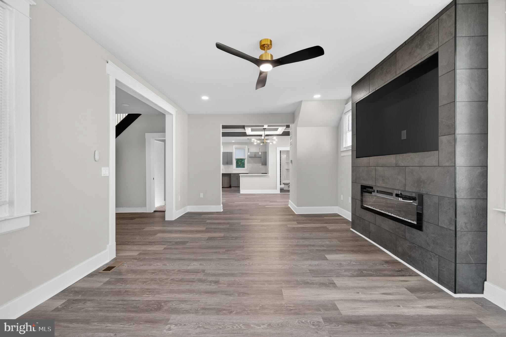 PARKSIDE - Residential
