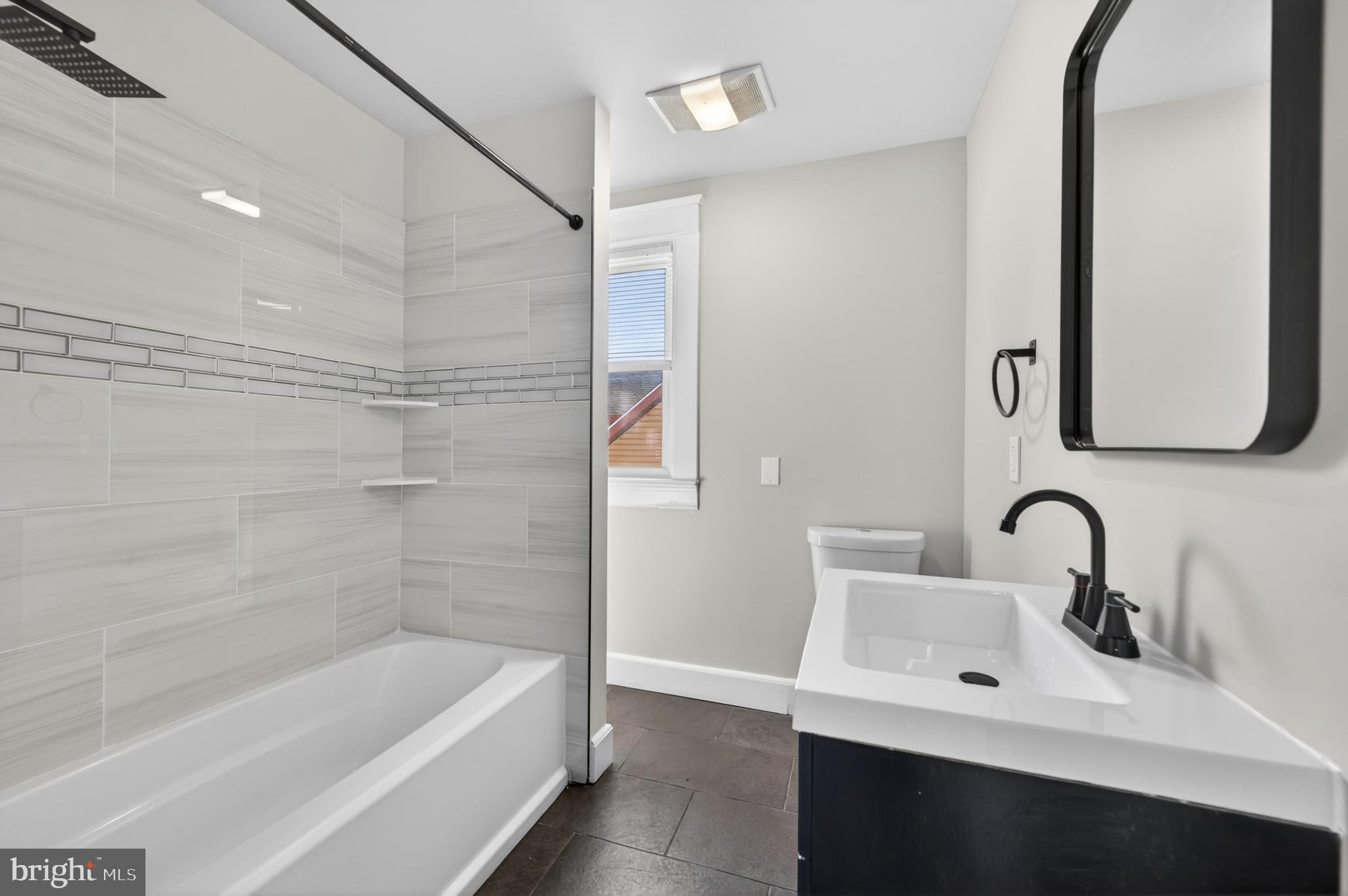 PARKSIDE - Residential
