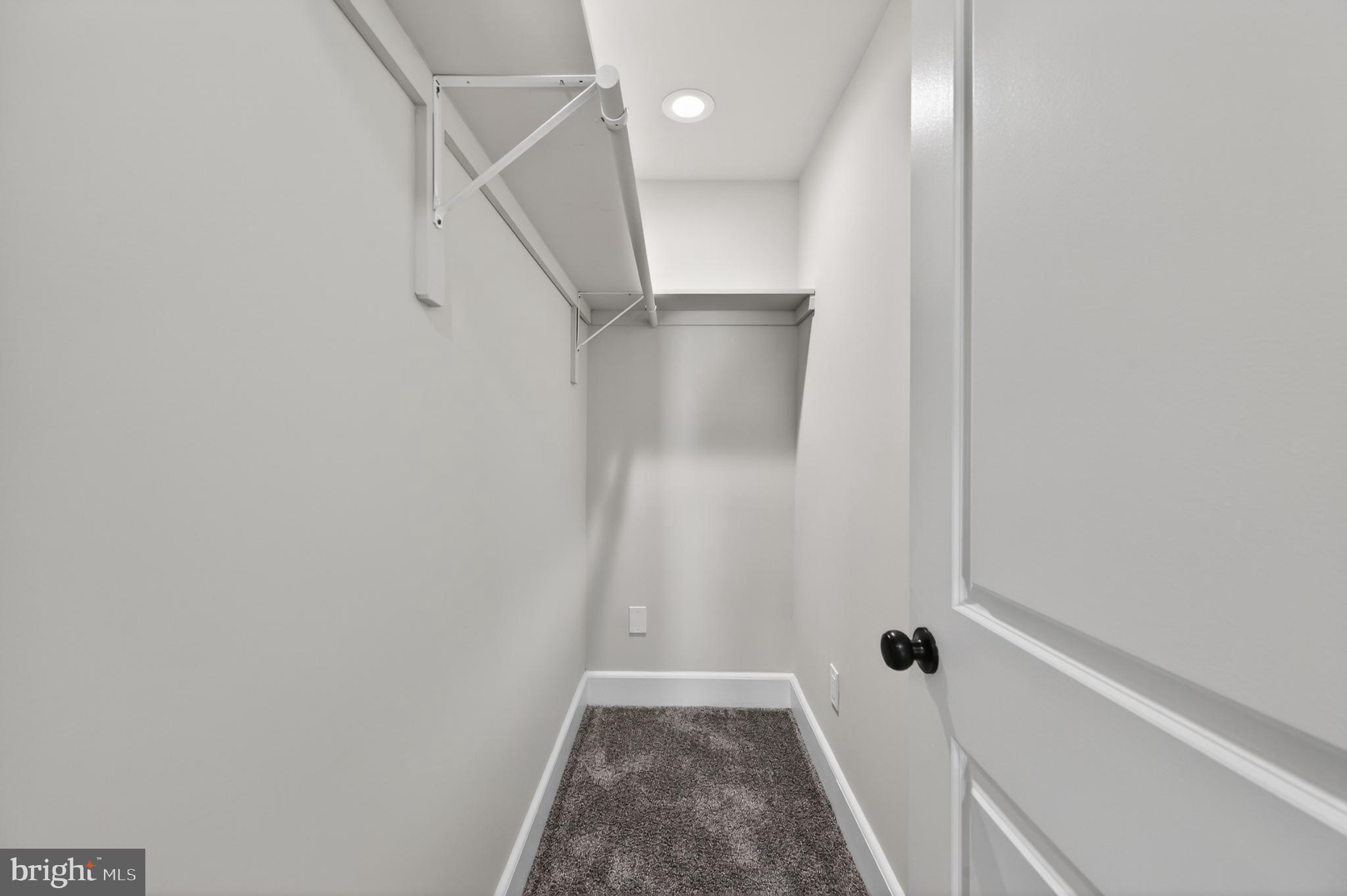 PARKSIDE - Residential