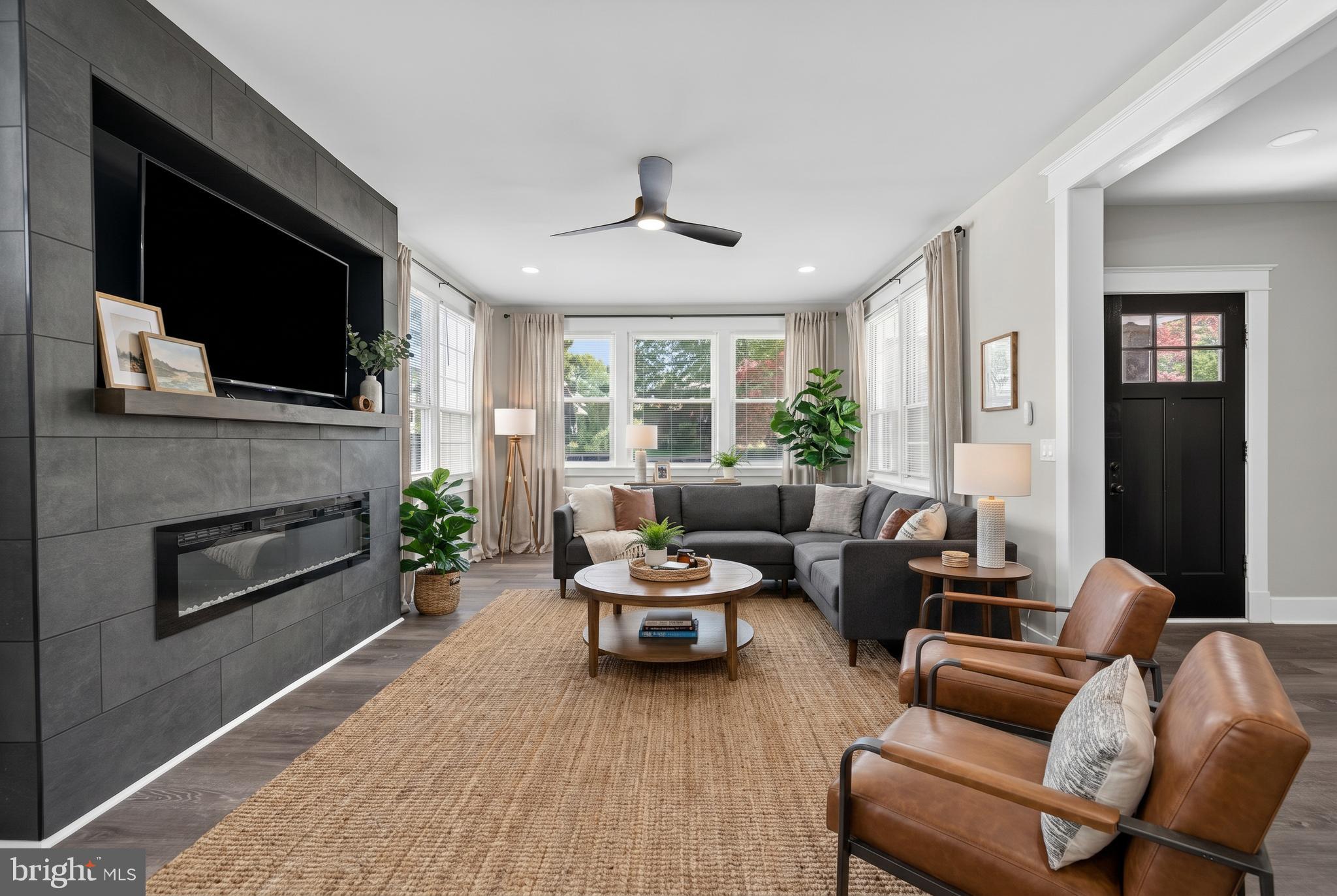 PARKSIDE - Residential