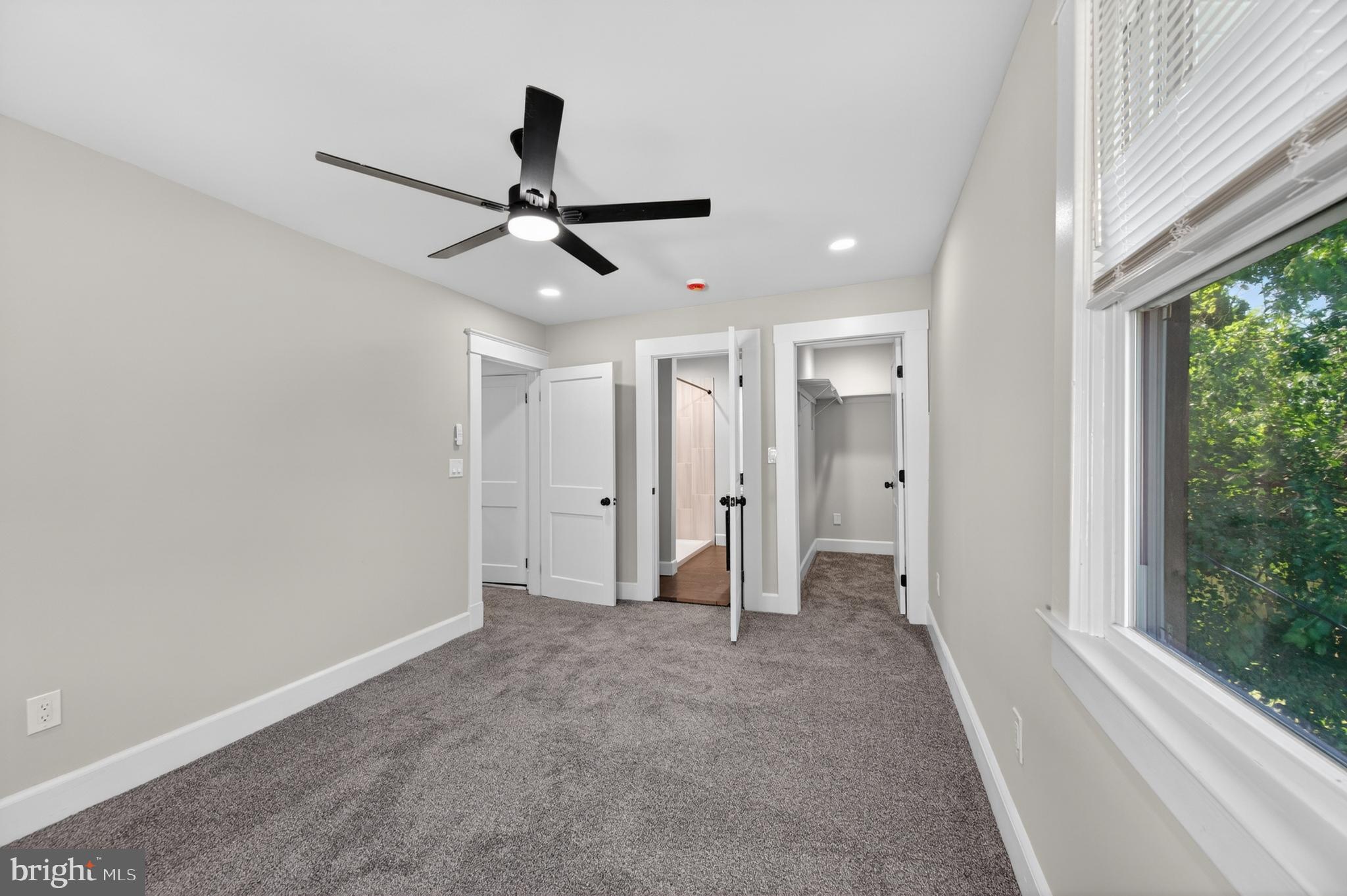 PARKSIDE - Residential