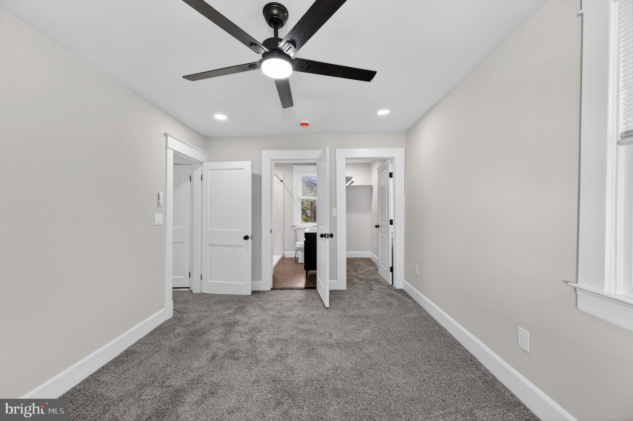 PARKSIDE - Residential