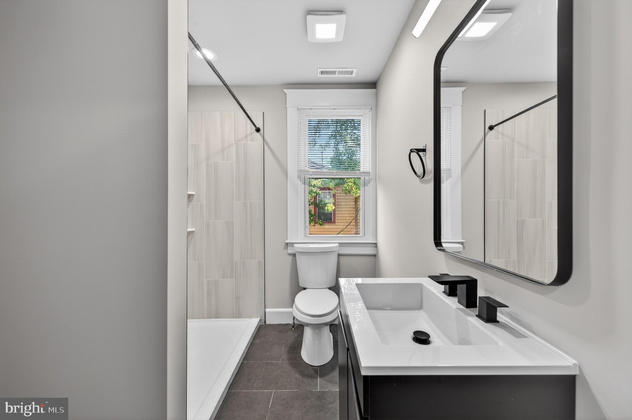 PARKSIDE - Residential