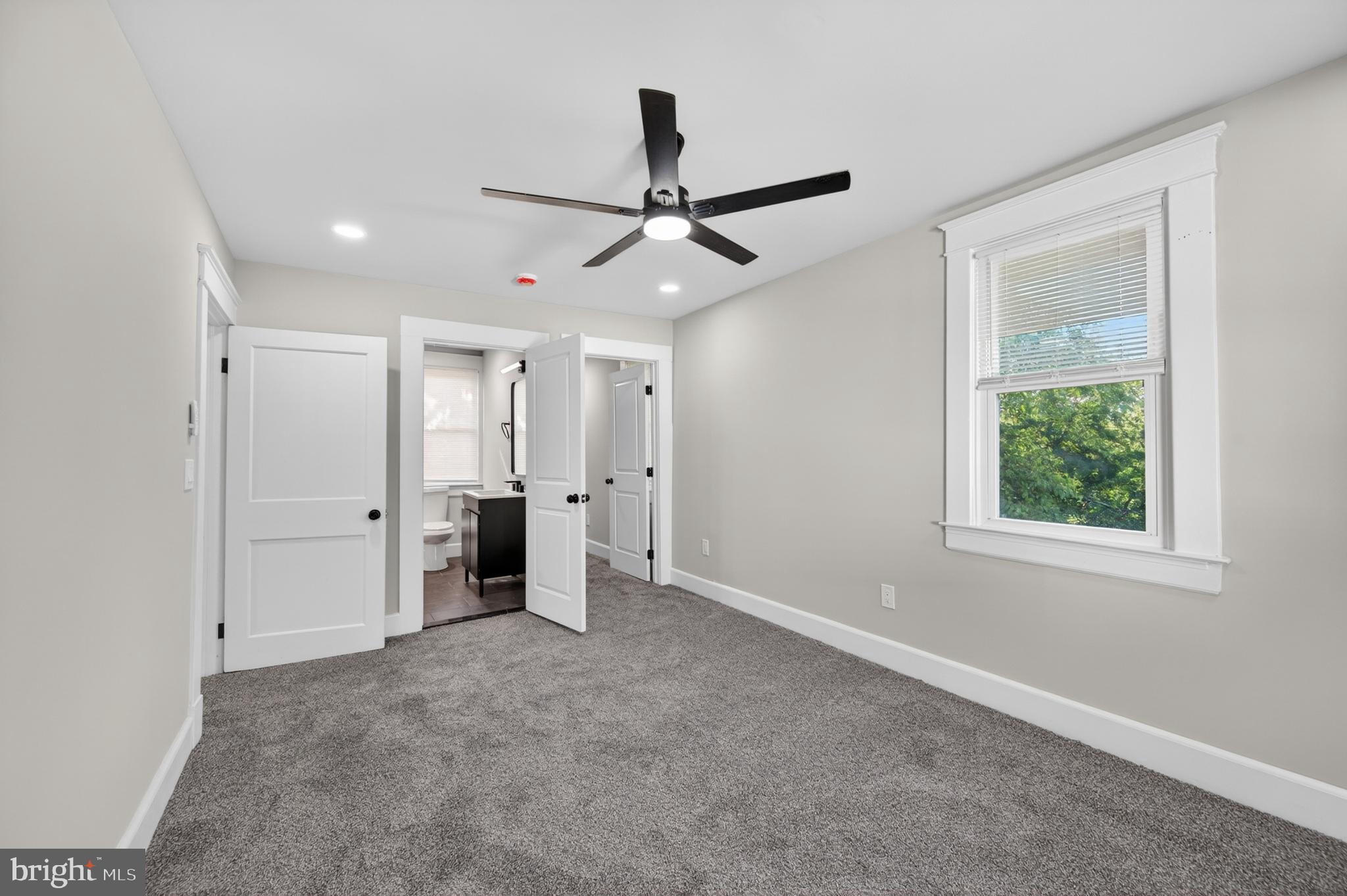 PARKSIDE - Residential