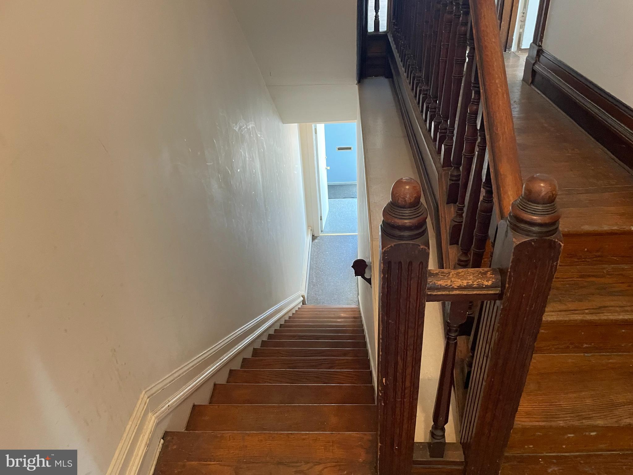 CHESTNUT HILL - Residential Income