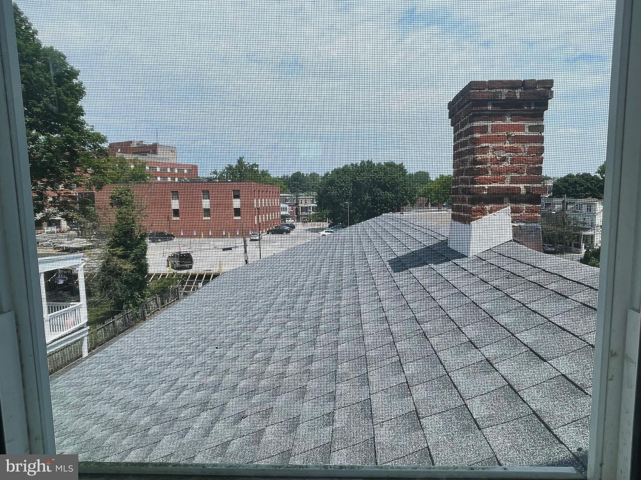 CHESTNUT HILL - Residential Income