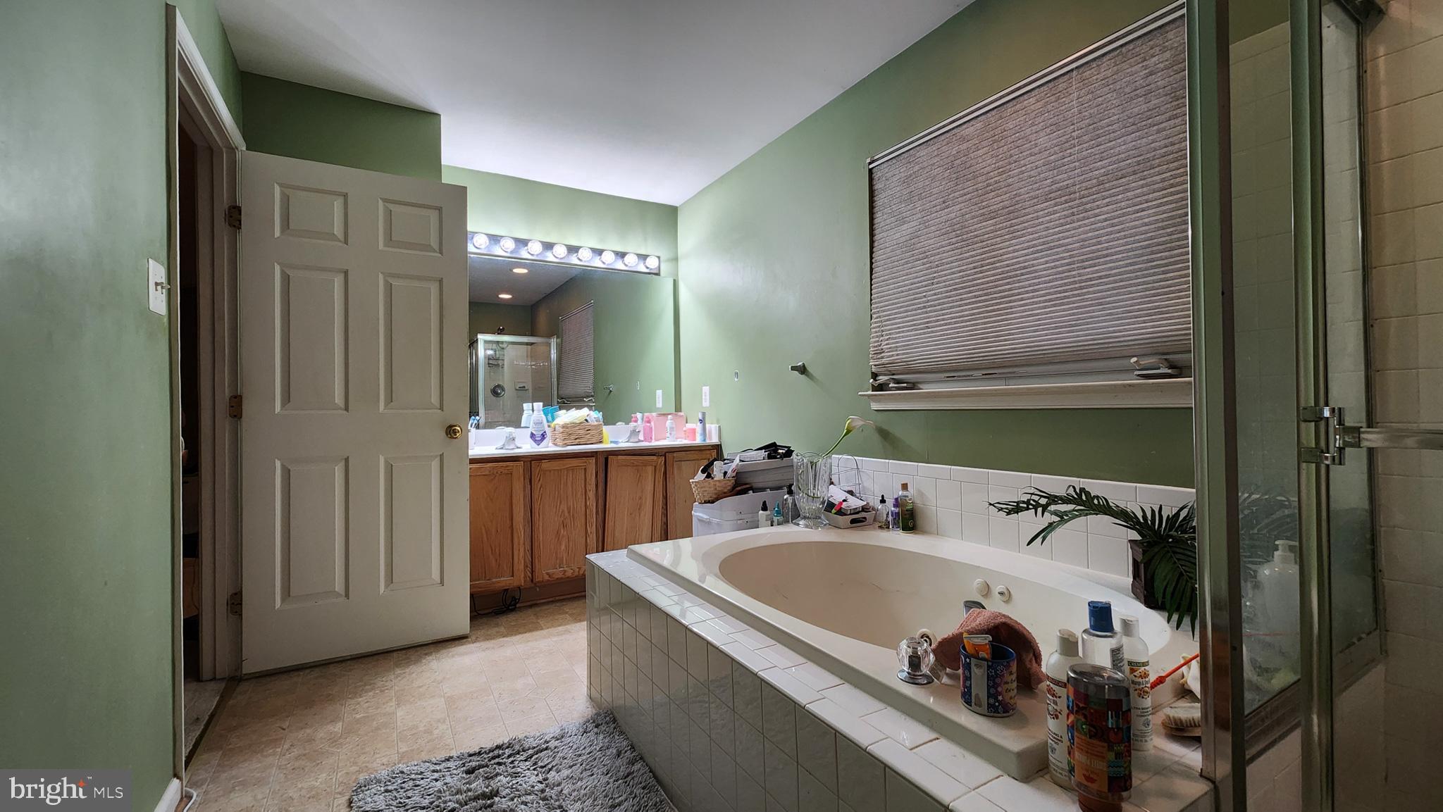 WOODYARD ESTATES - Residential