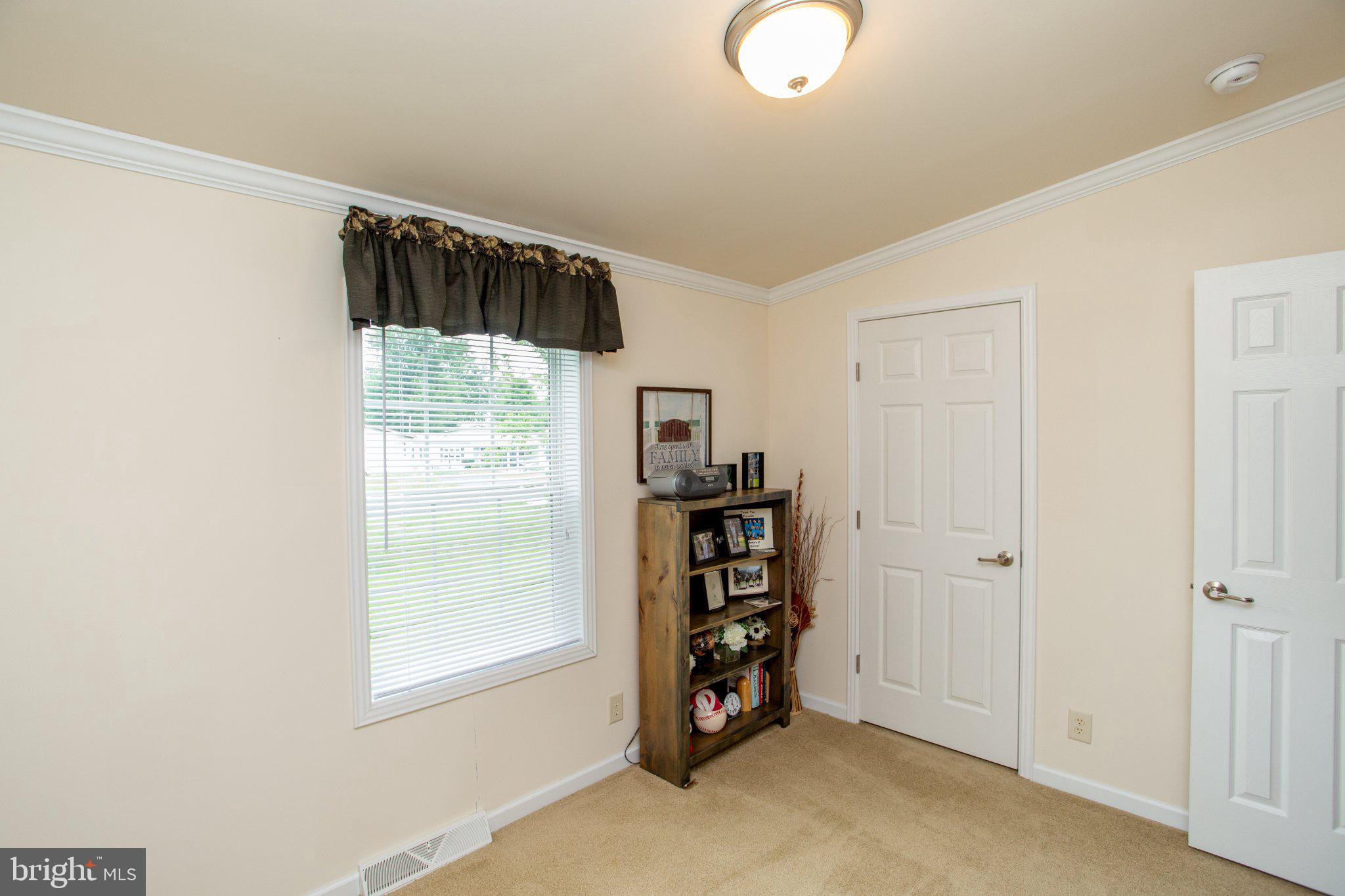 NESHAMINY FALLS - Residential
