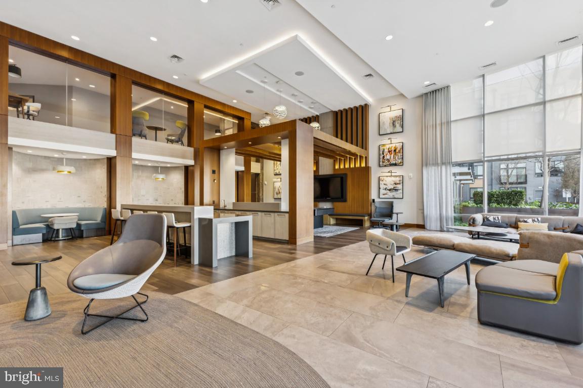 NATIONAL HARBOR - Residential