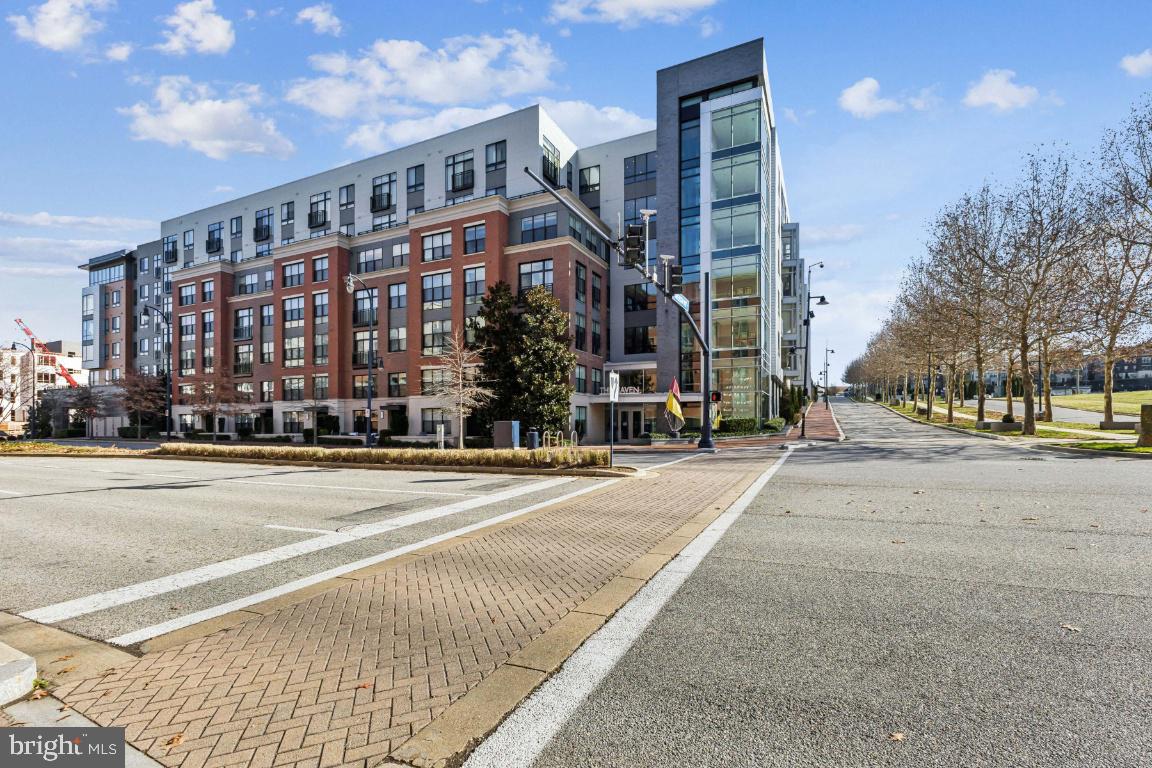 NATIONAL HARBOR - Residential