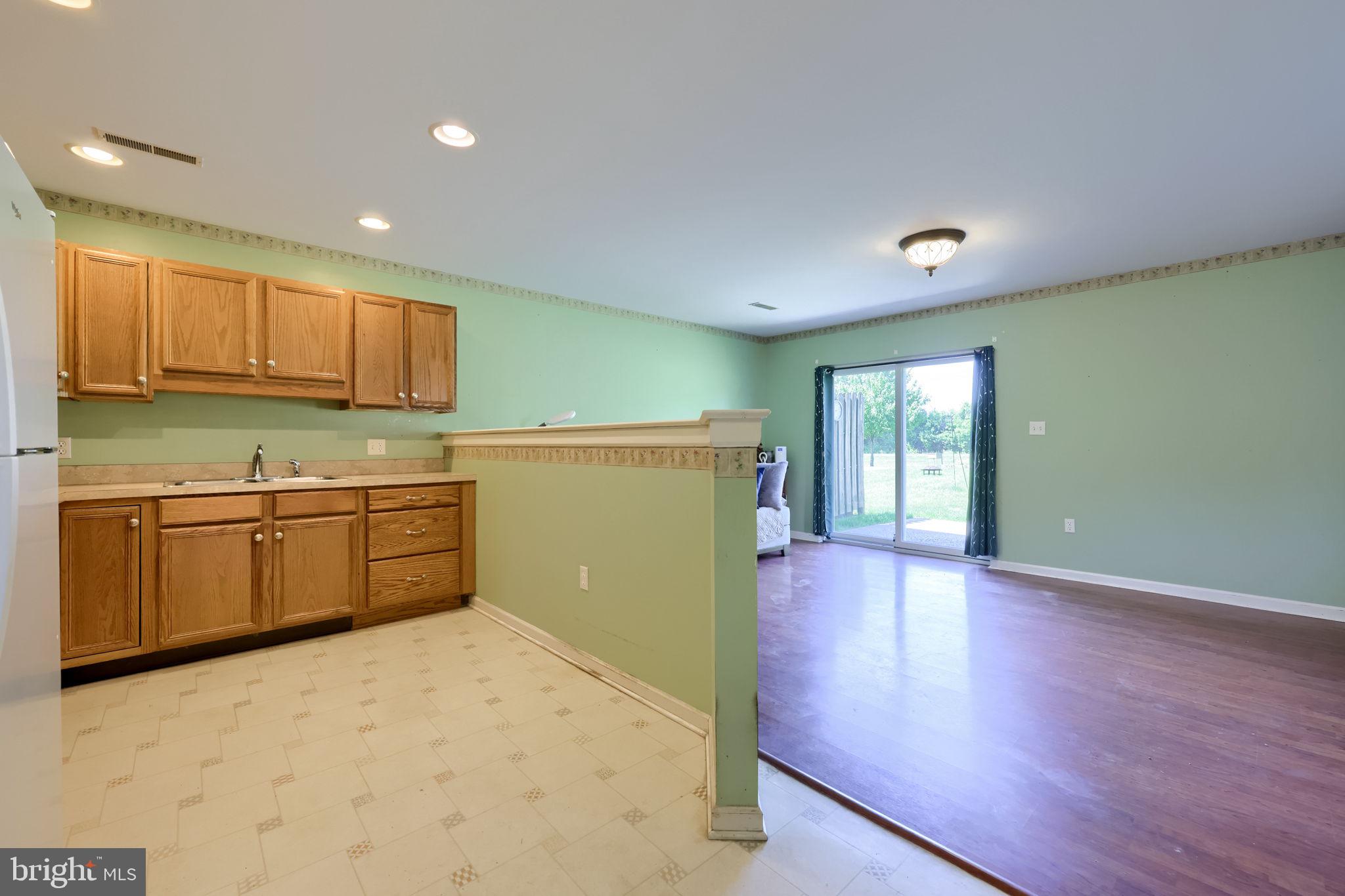QUAIL HOLLOW - Residential