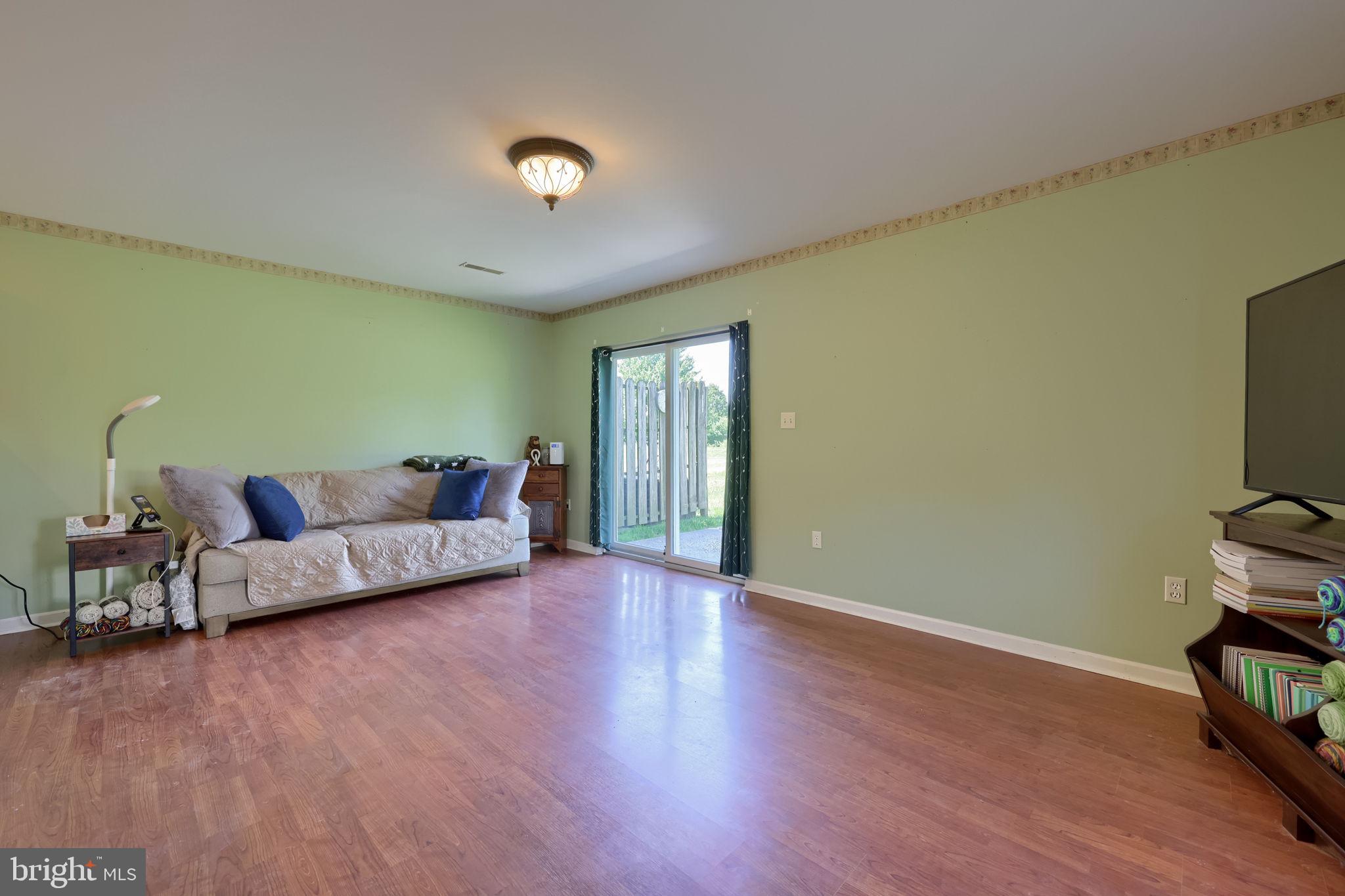 QUAIL HOLLOW - Residential
