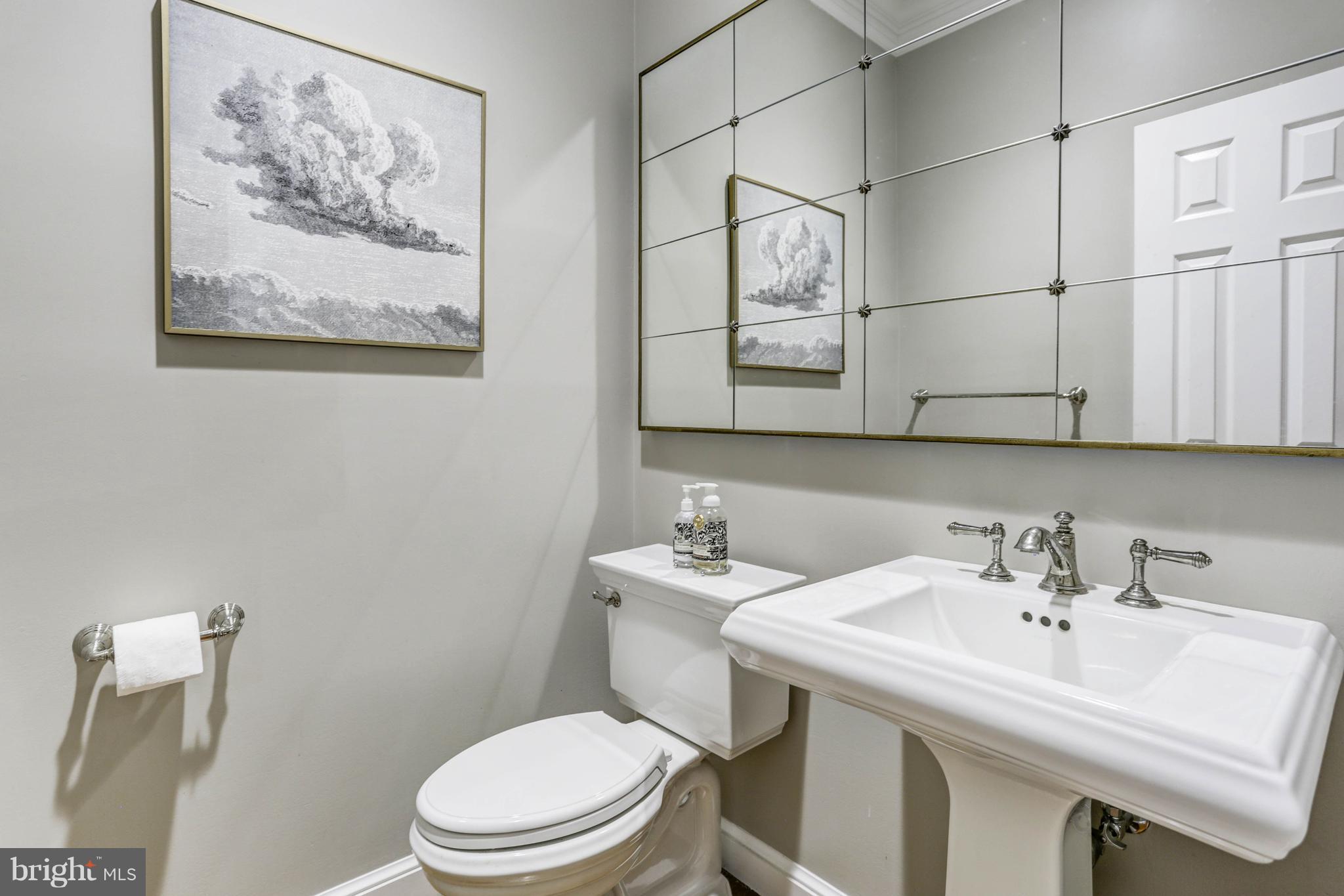 MCAULEY PARK - Residential