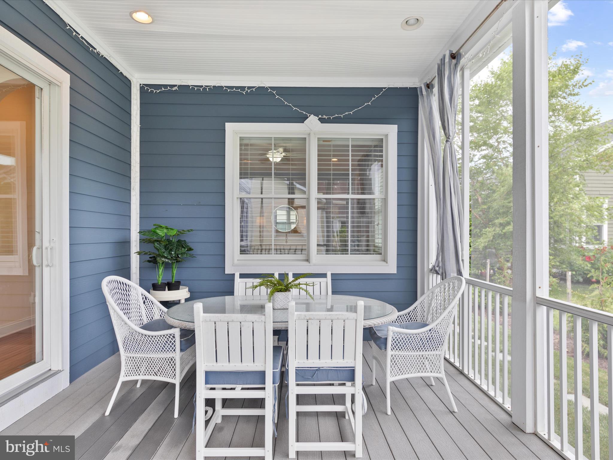 BAYSIDE - Residential
