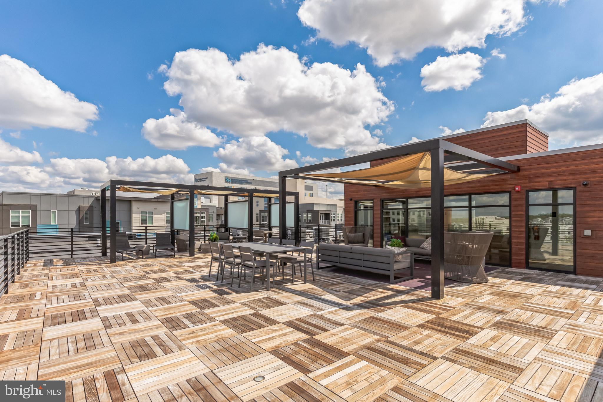 575 SOUTH CONDOS - Residential Lease