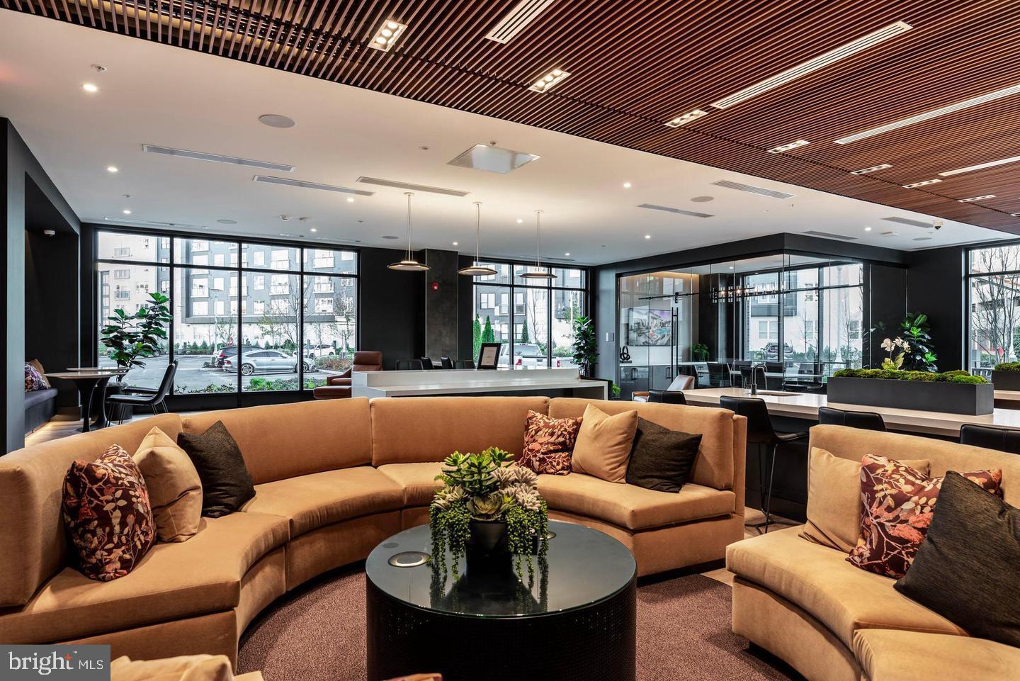 575 SOUTH CONDOS - Residential Lease