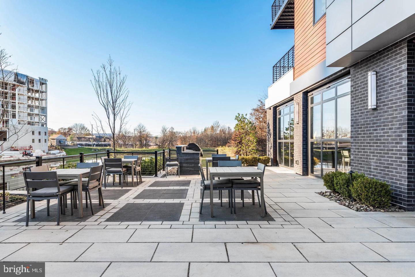 575 SOUTH CONDOS - Residential Lease
