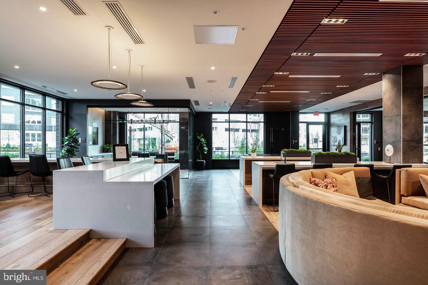 575 SOUTH CONDOS - Residential Lease