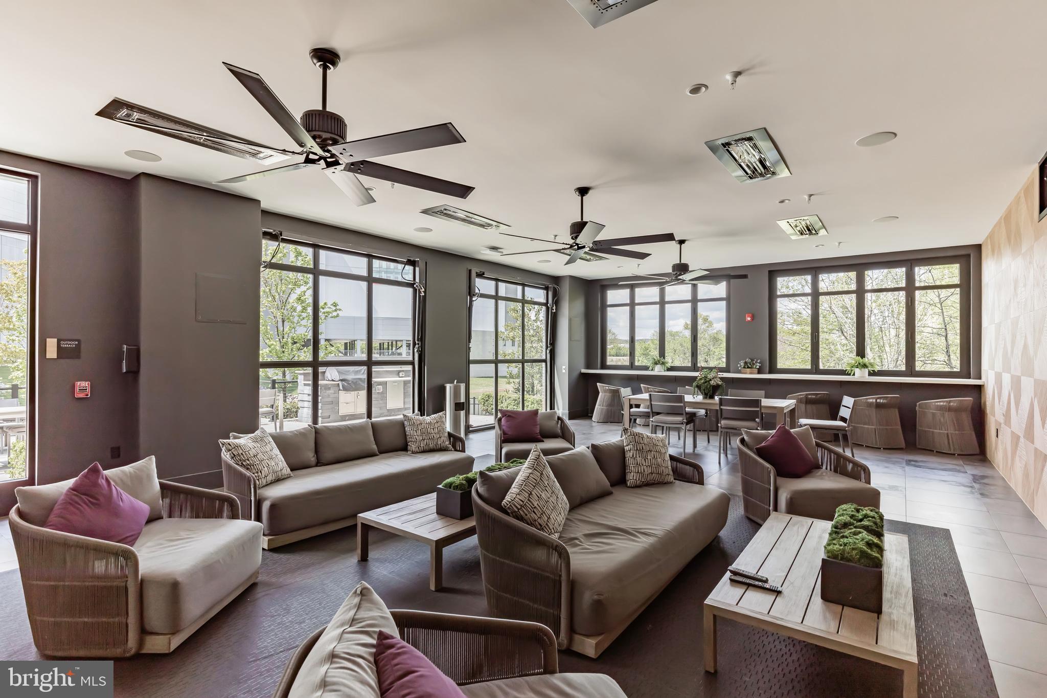 575 SOUTH CONDOS - Residential Lease