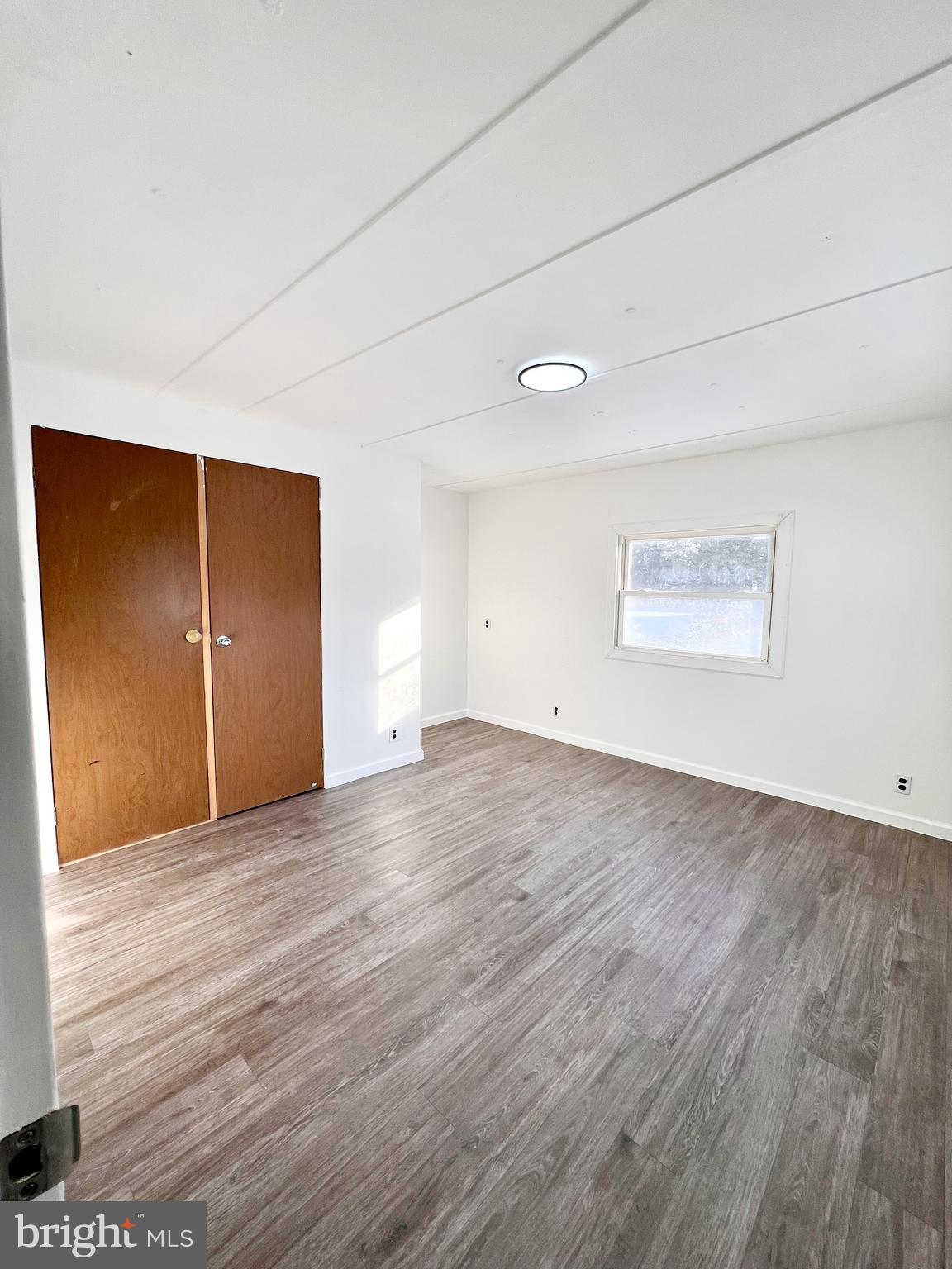 PINE MANOR MHP - Residential