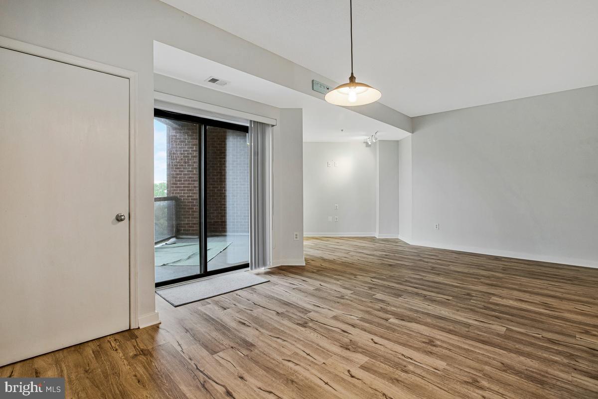 THE ANCHORAGE - Residential