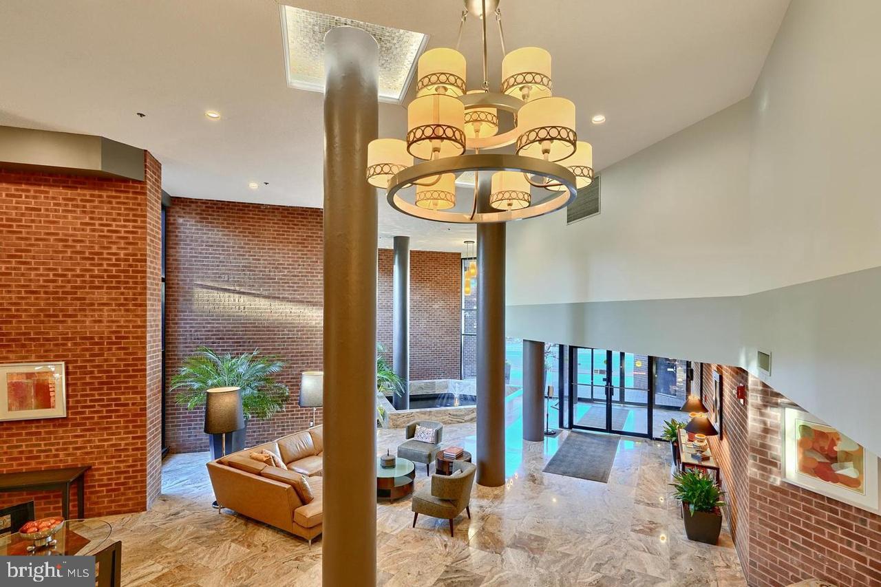 THE ANCHORAGE - Residential
