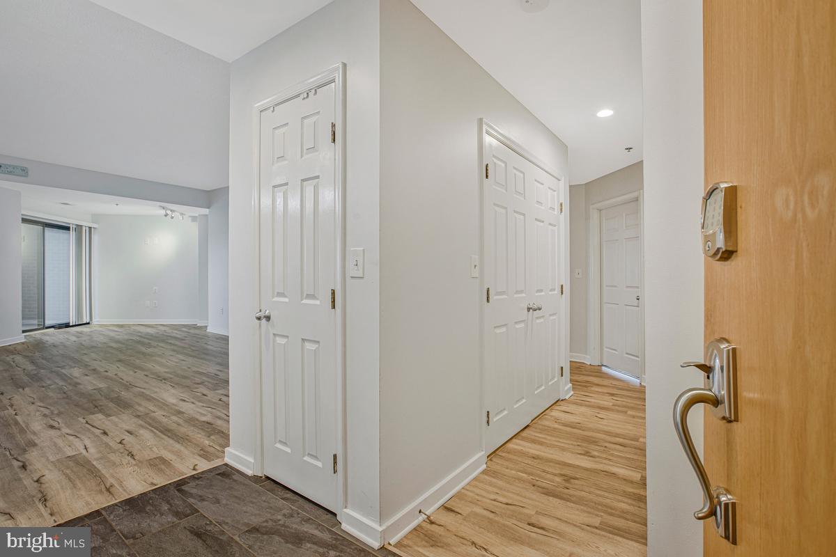 THE ANCHORAGE - Residential