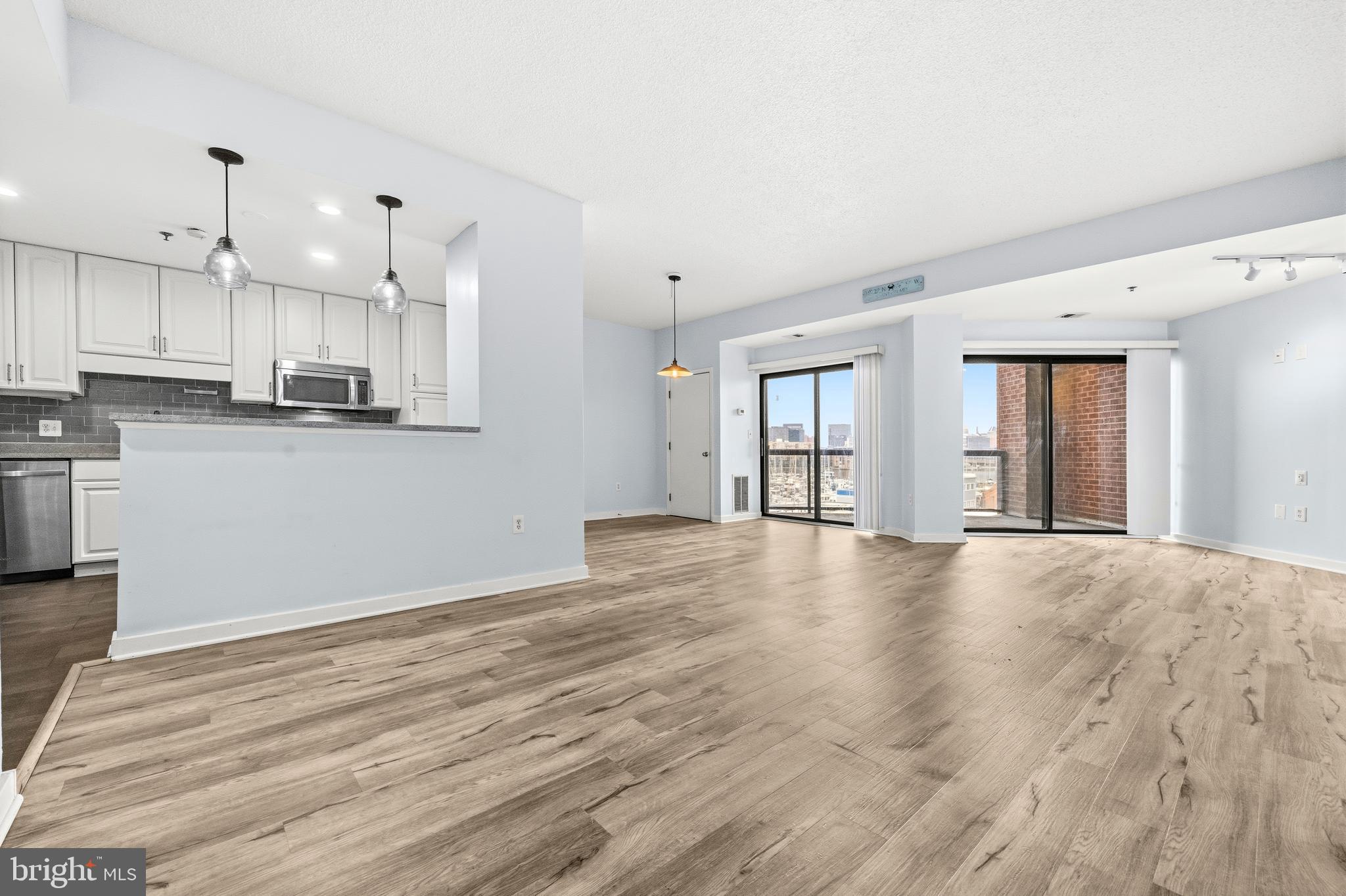 THE ANCHORAGE - Residential