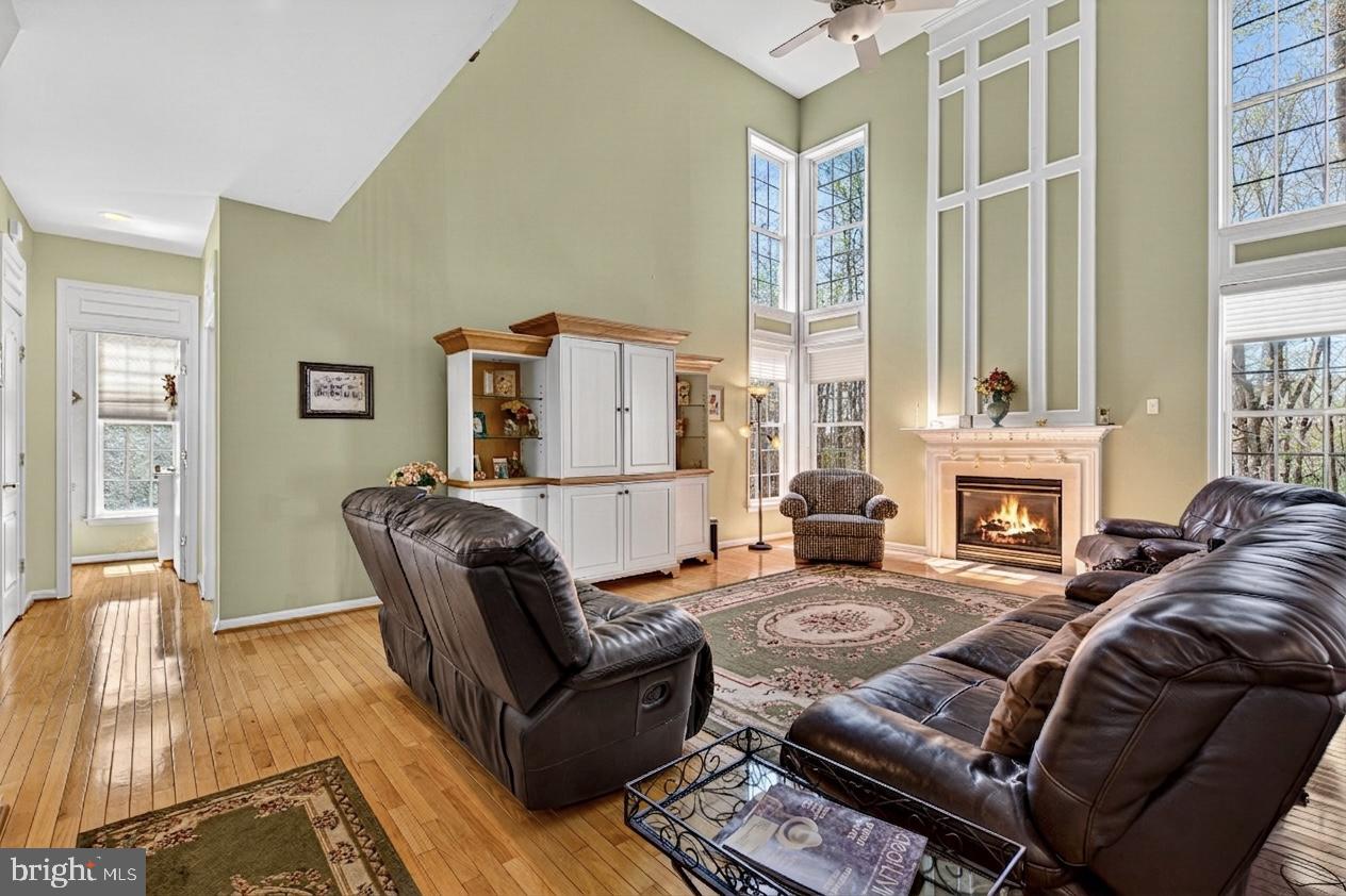 VINEYARD OAK NORTH - Residential