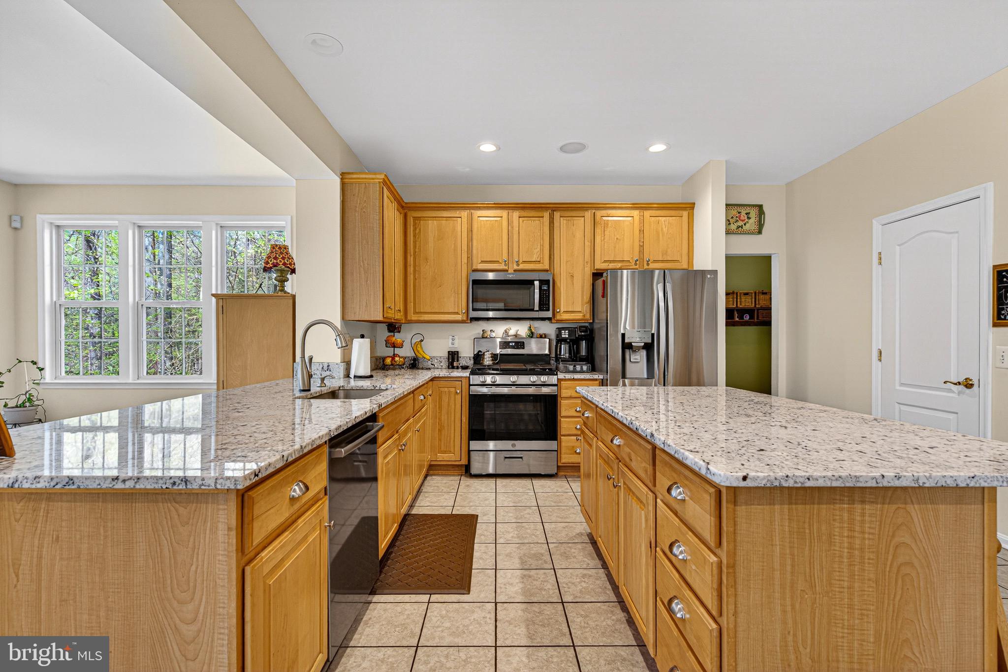 VINEYARD OAK NORTH - Residential