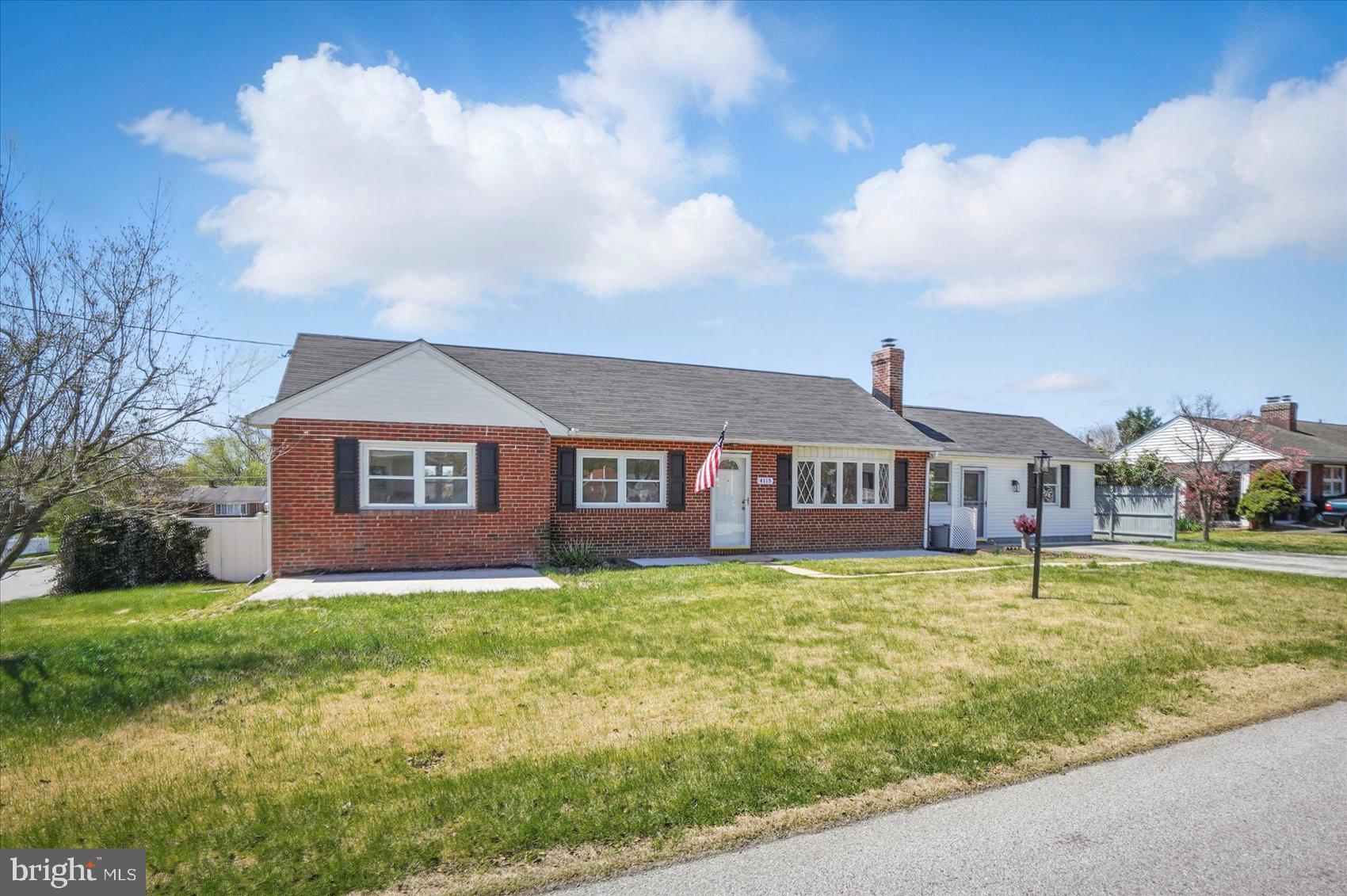 PERRY HALL - Residential