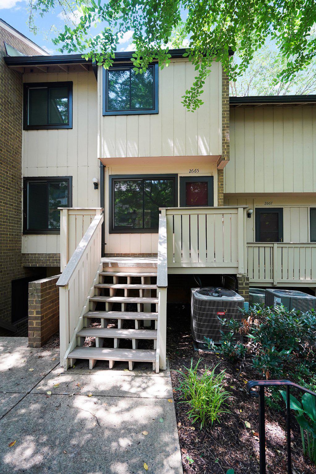 MOSBYS LANDING - Residential