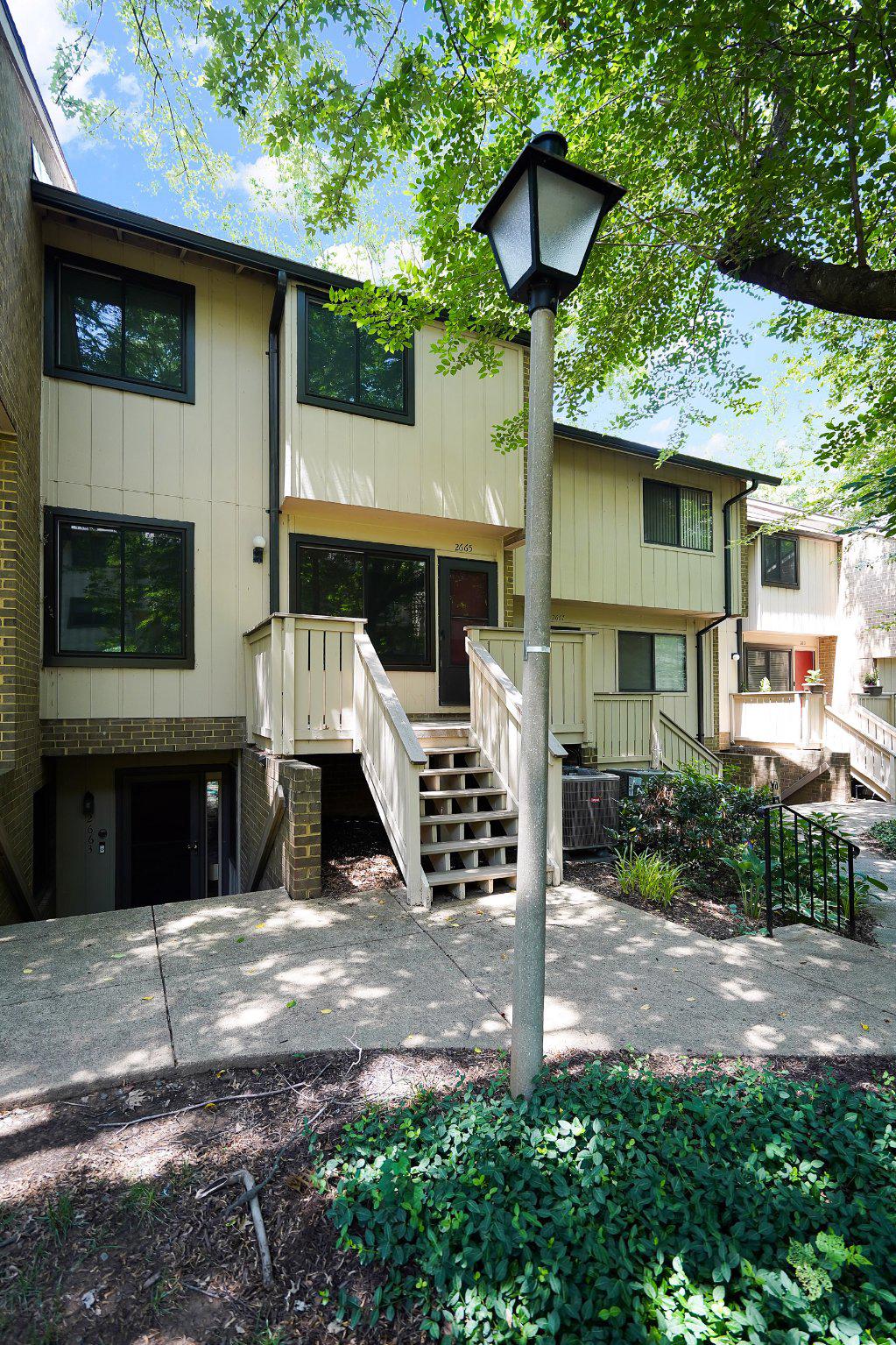 MOSBYS LANDING - Residential